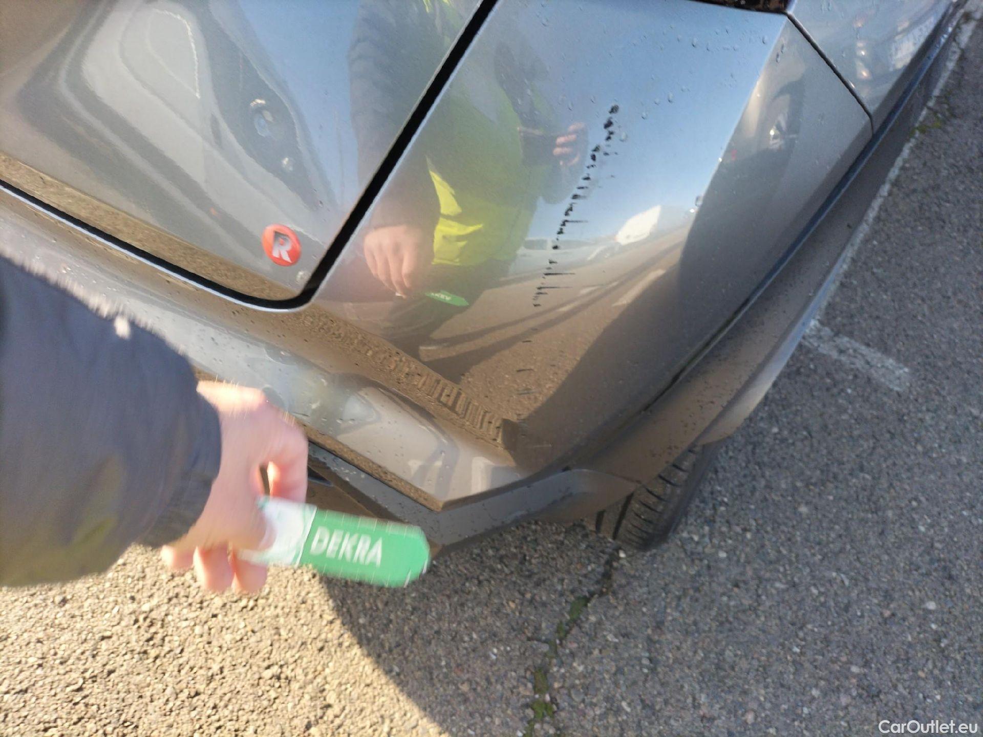  Nissan  Juke NISSAN  / 2019 / 5P / crossover DIG-T 84 kW (114 CV) DCT 7 V N-Connecta (AC2) #26