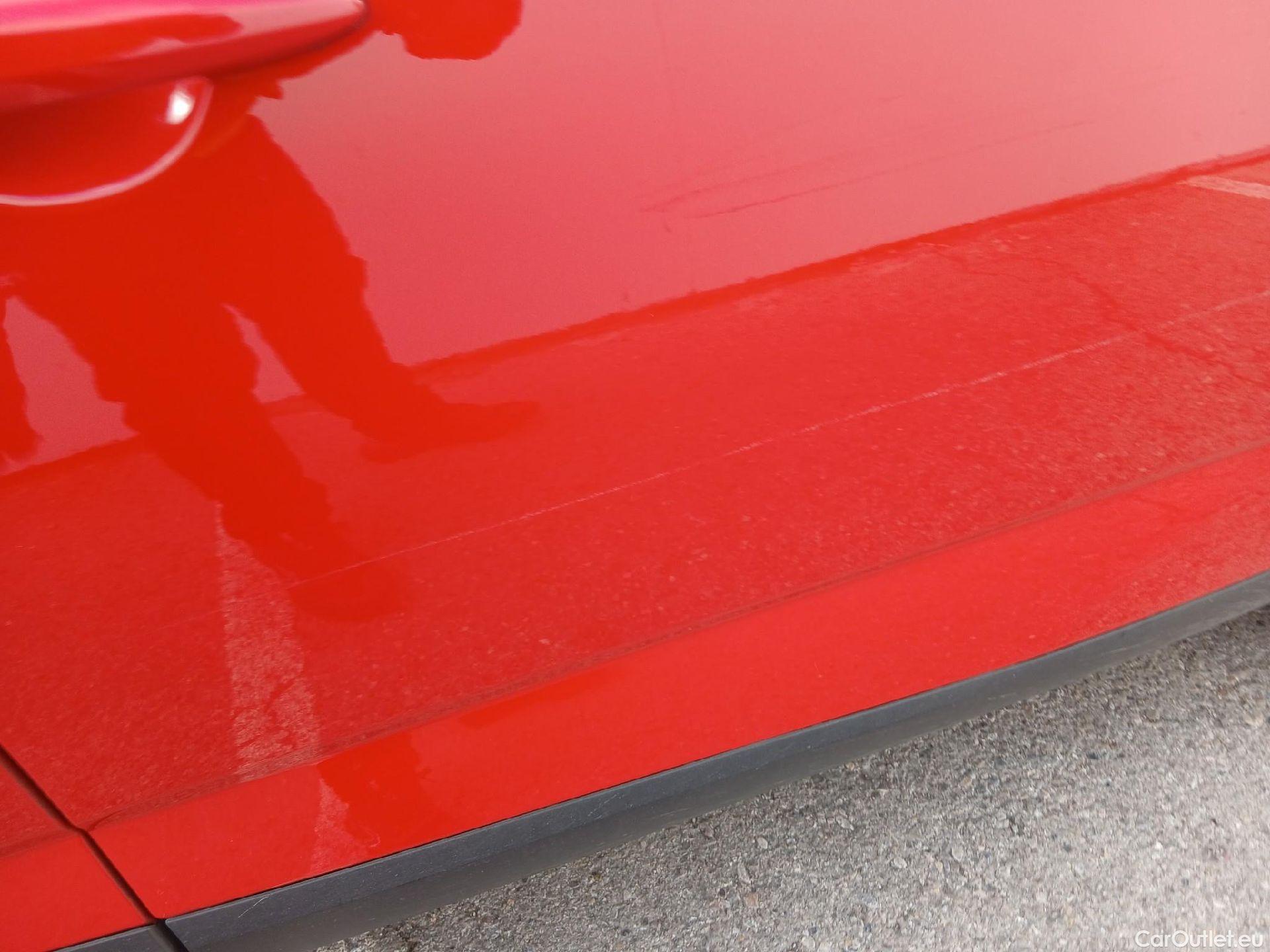  Nissan  Qashqai NISSAN  / 2021 / 5P / todoterreno DIG-T 116kW mHEV Xtronic Tekna #18