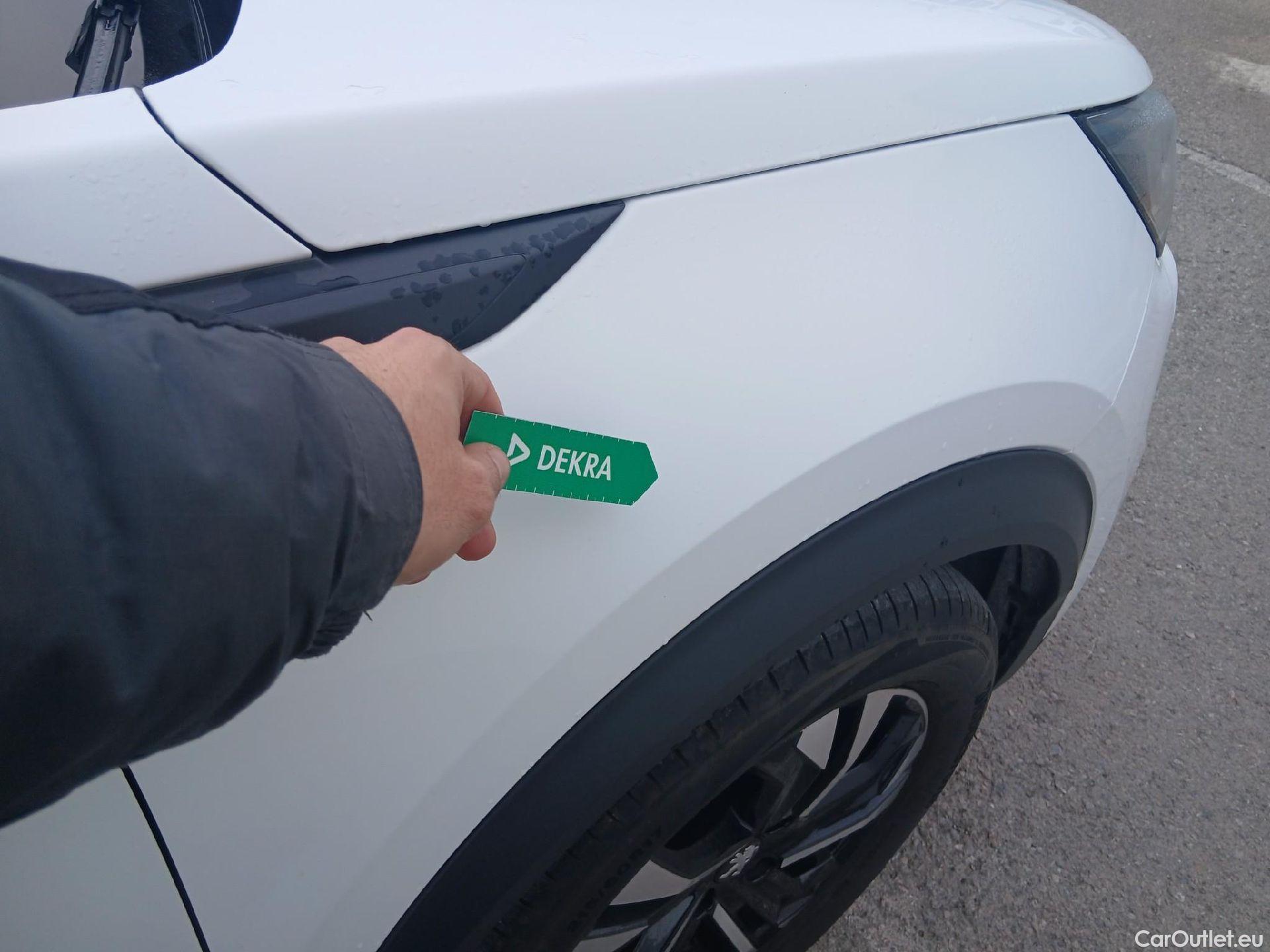  Peugeot  2008 PEUGEOT  / 2019 / 5P / todoterreno Allure BlueHDI 81kW (110CV) #17