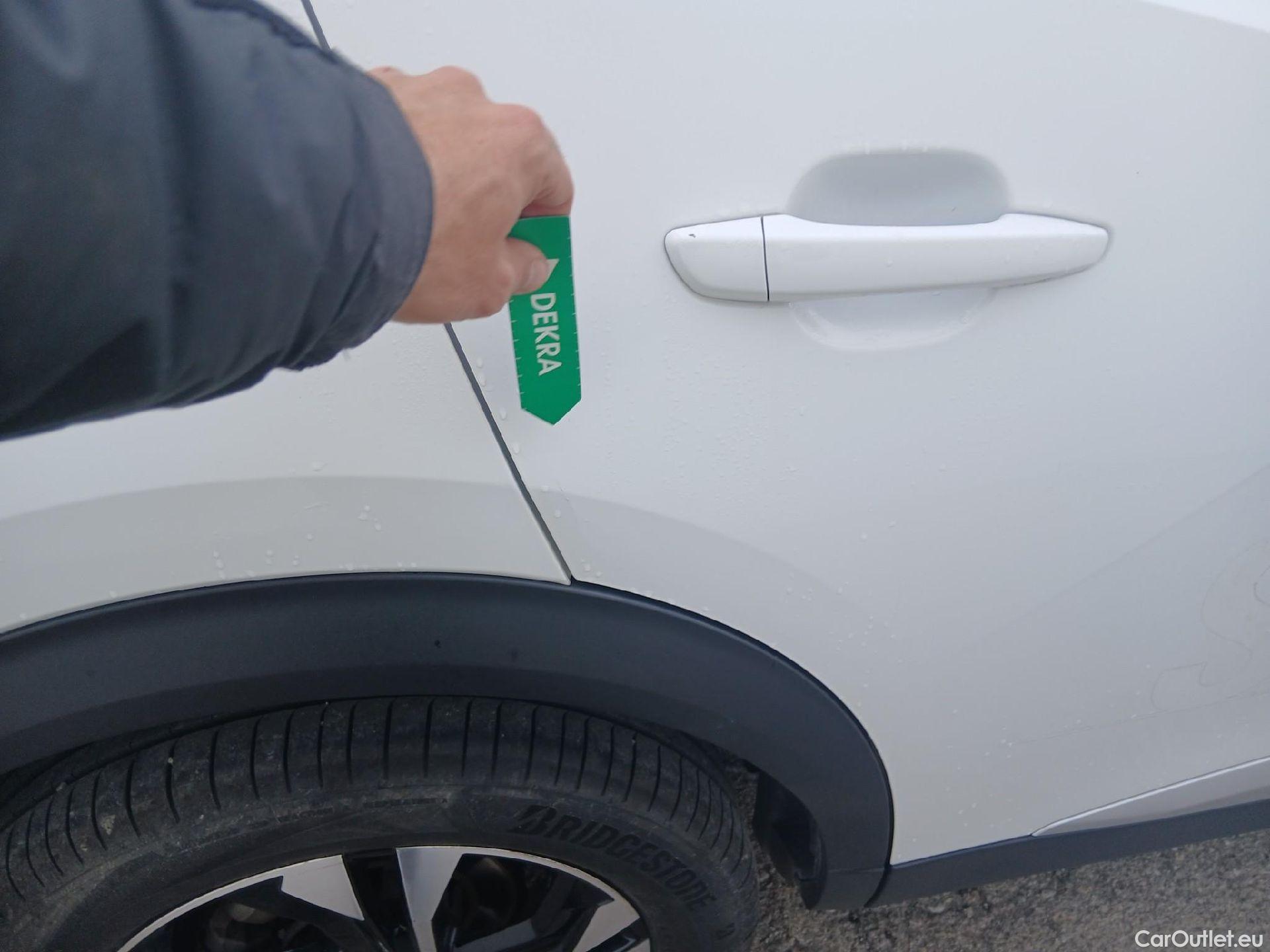  Peugeot  2008 PEUGEOT  / 2019 / 5P / todoterreno Allure BlueHDI 81kW (110CV) #14