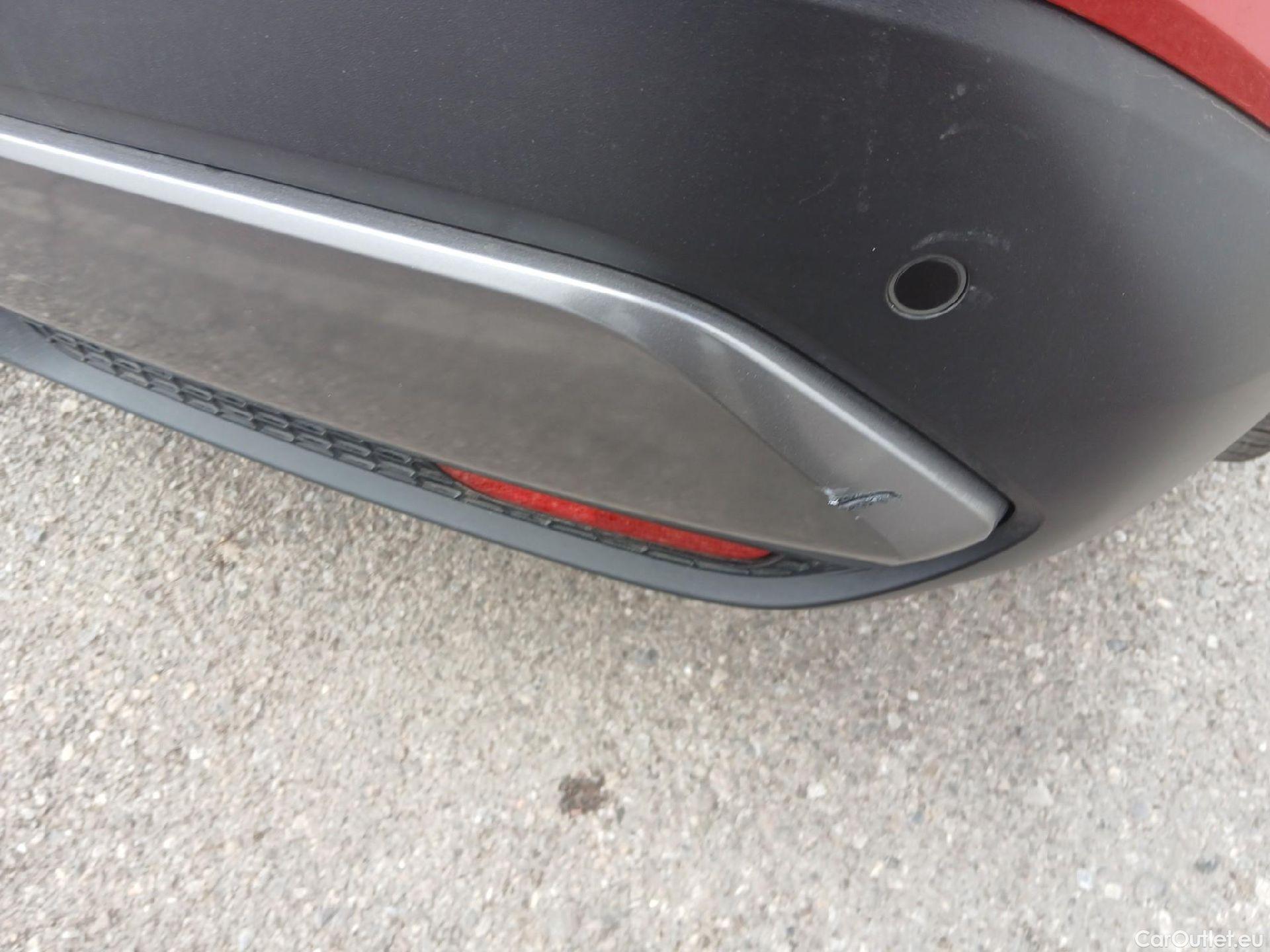  Nissan  Qashqai NISSAN  / 2021 / 5P / todoterreno DIG-T 116kW mHEV Xtronic Tekna #9