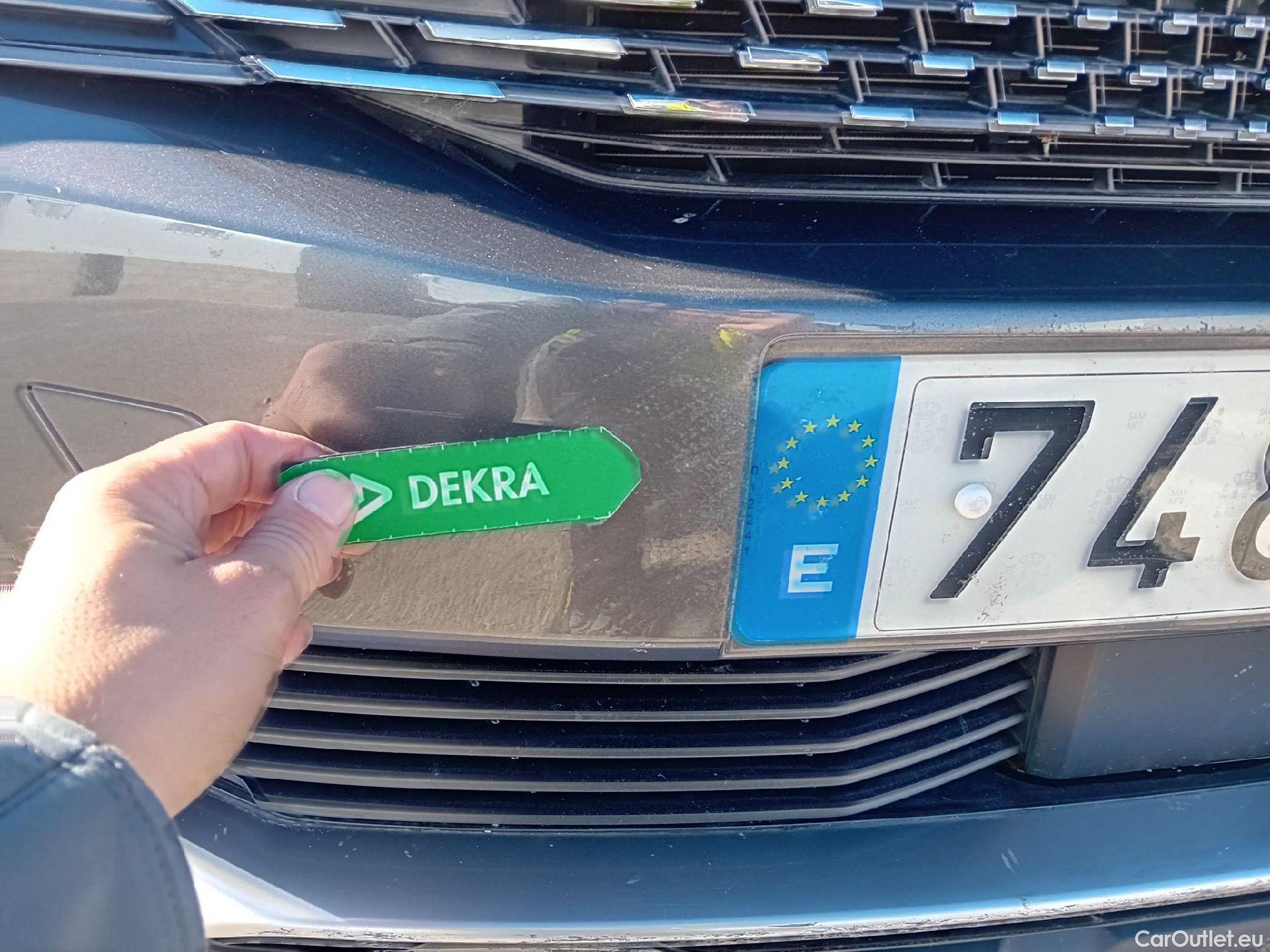  Peugeot  3008 PEUGEOT  Hybrid / 2020 / 5P / todoterreno 225 e-EAT8 GT #8