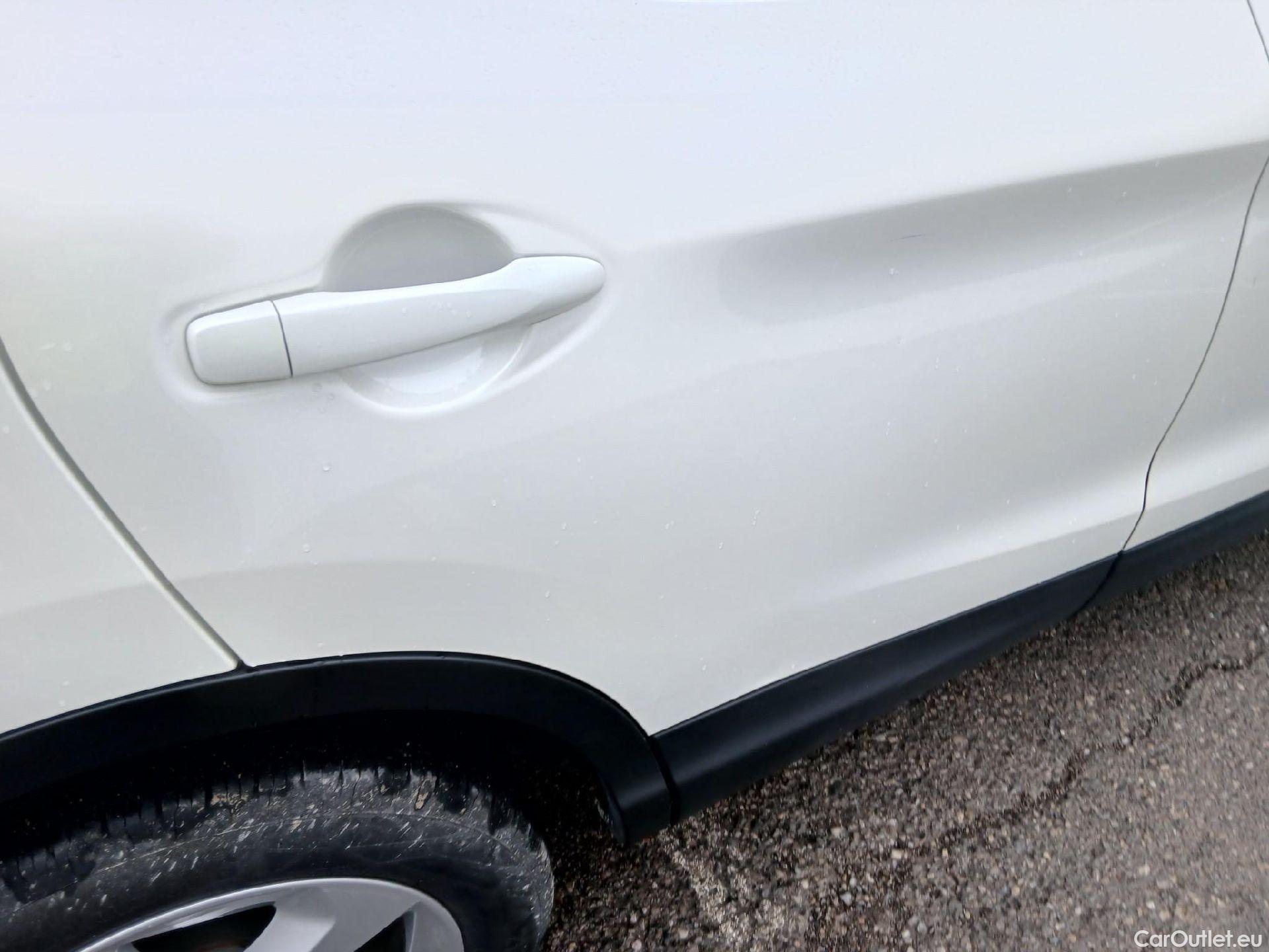  Nissan  Qashqai NISSAN  / 2017 / 5P / todoterreno DIG-T 103 kW (140 CV) E6D ACENTA #12