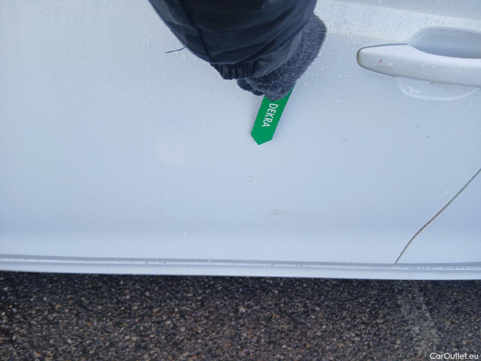  Opel  Corsa OPEL  1.2T XHL 74kW (100CV) Elegance #9