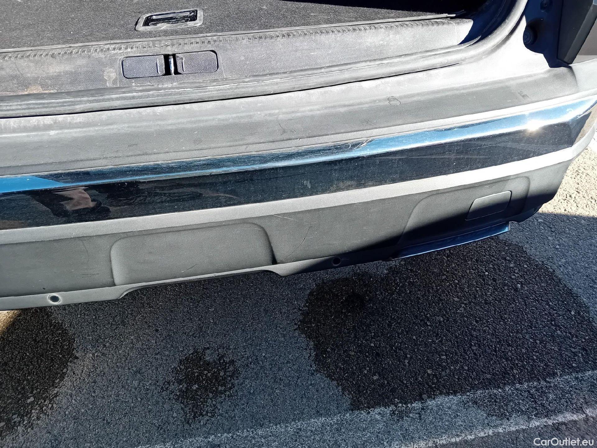  Peugeot  3008 PEUGEOT  Hybrid / 2020 / 5P / todoterreno 225 e-EAT8 GT #18