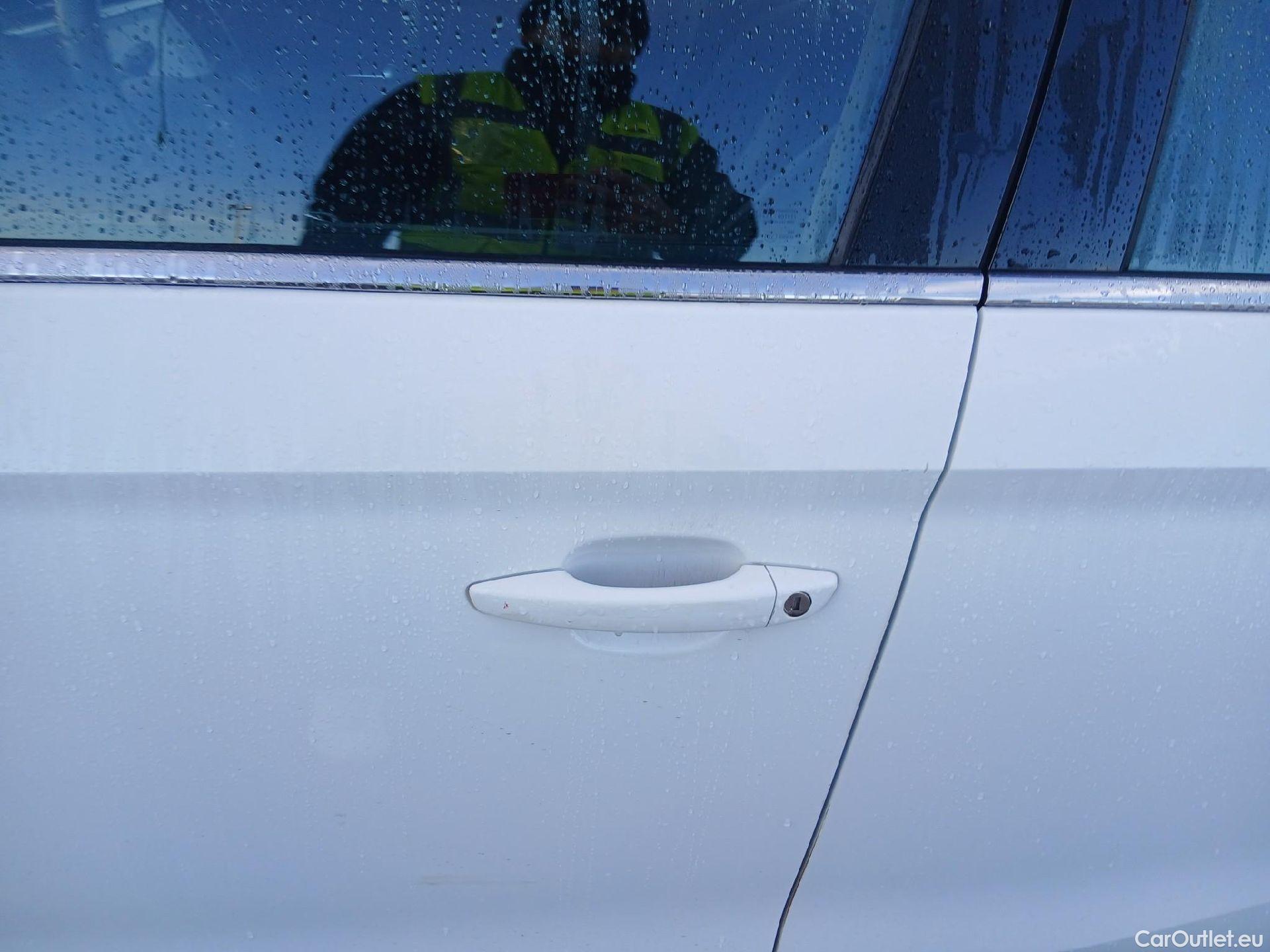  Opel  Corsa OPEL  1.2T XHL 74kW (100CV) Elegance #12