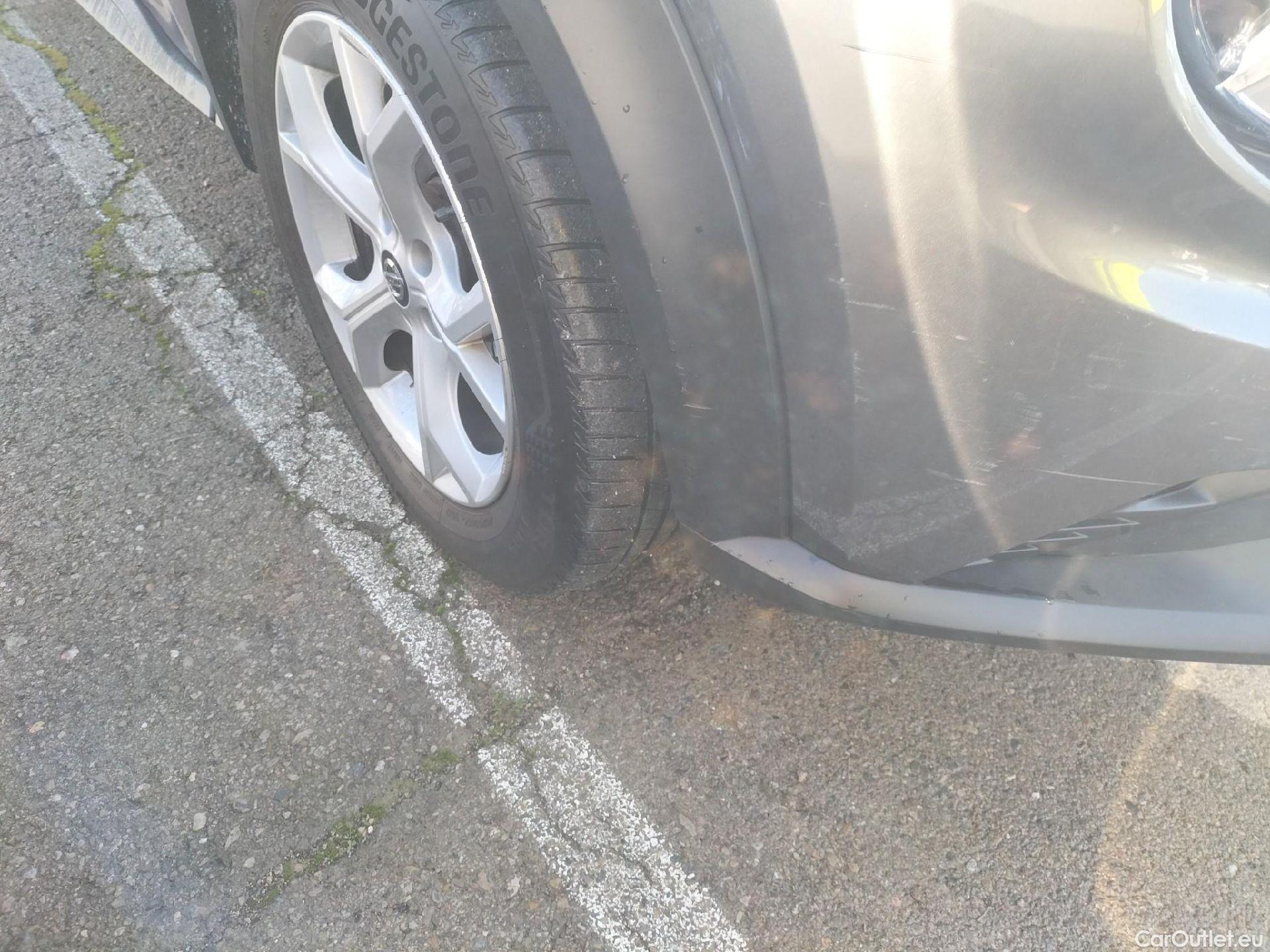  Nissan  Juke NISSAN  / 2019 / 5P / crossover DIG-T 84 kW (114 CV) DCT 7 V N-Connecta (AC2) #5