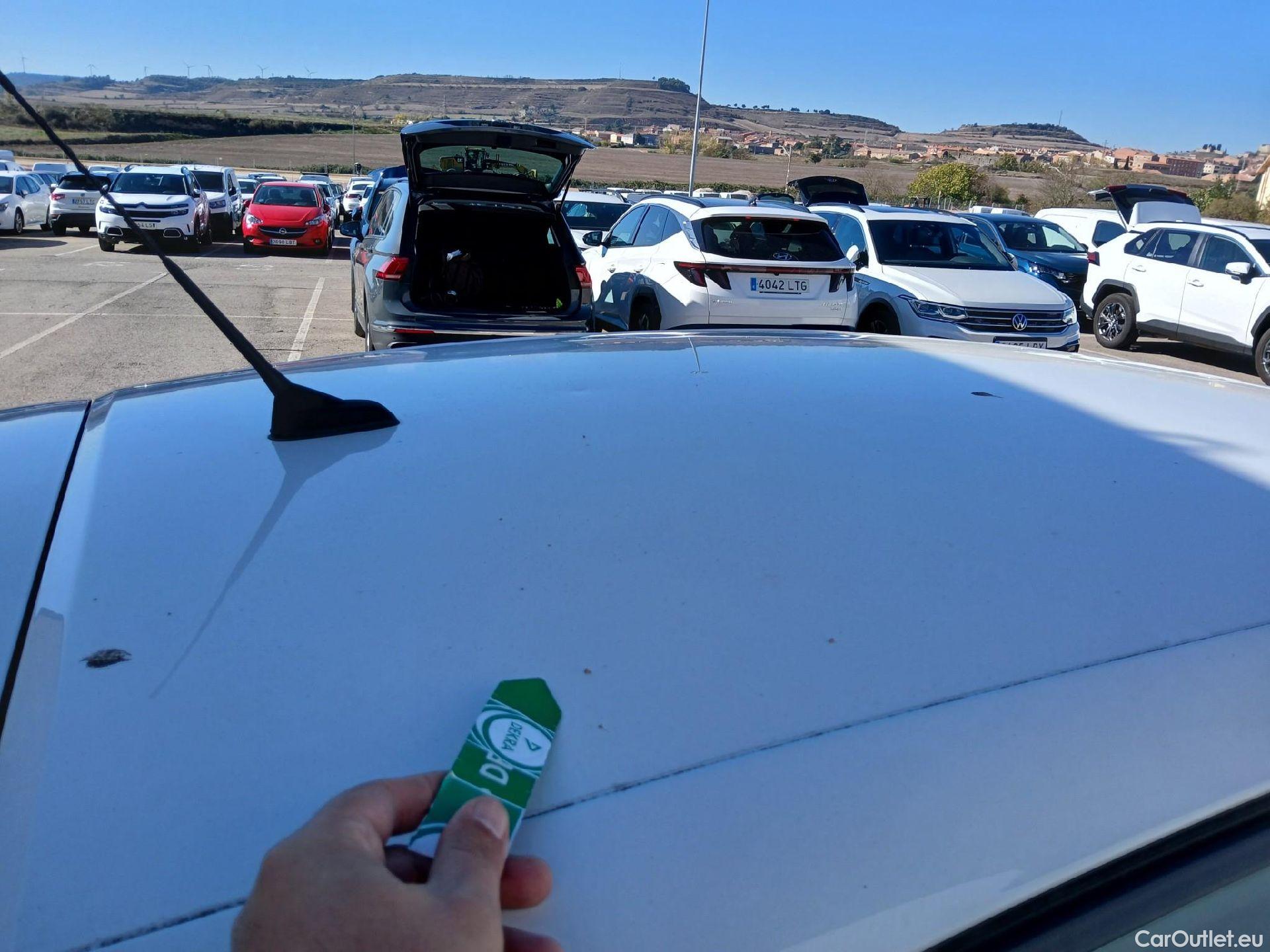  Opel  Corsa OPEL  / 2019 / 5P / berlina con portón 1.2 XEL 55kW (75CV) Edition #21