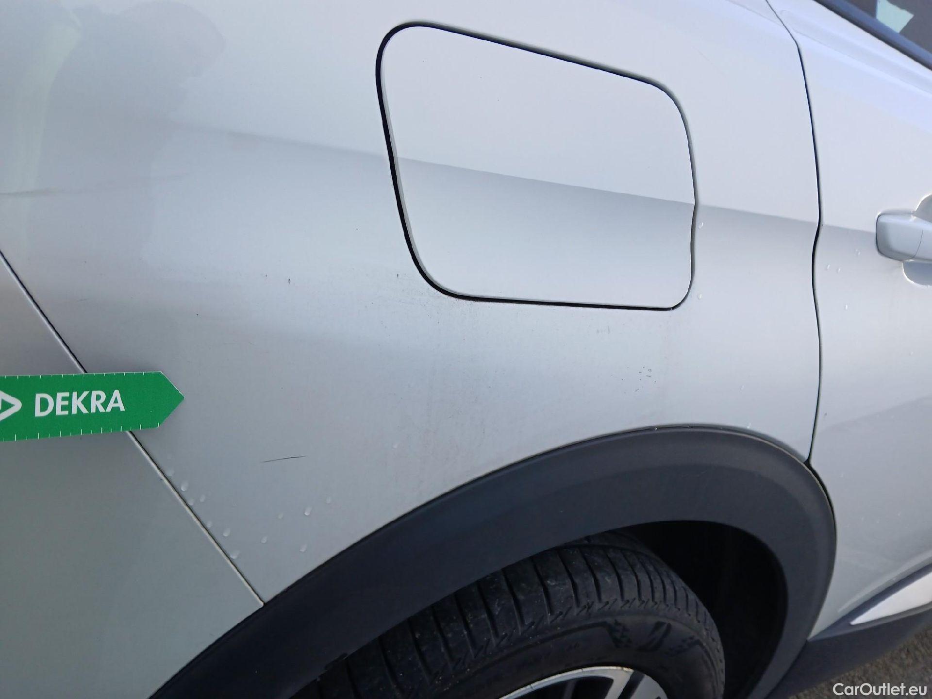  Peugeot  3008 PEUGEOT  / 2020 / 5P / todoterreno 1.5 BlueHDi 96kW S&S Allure Pack EAT8 #32