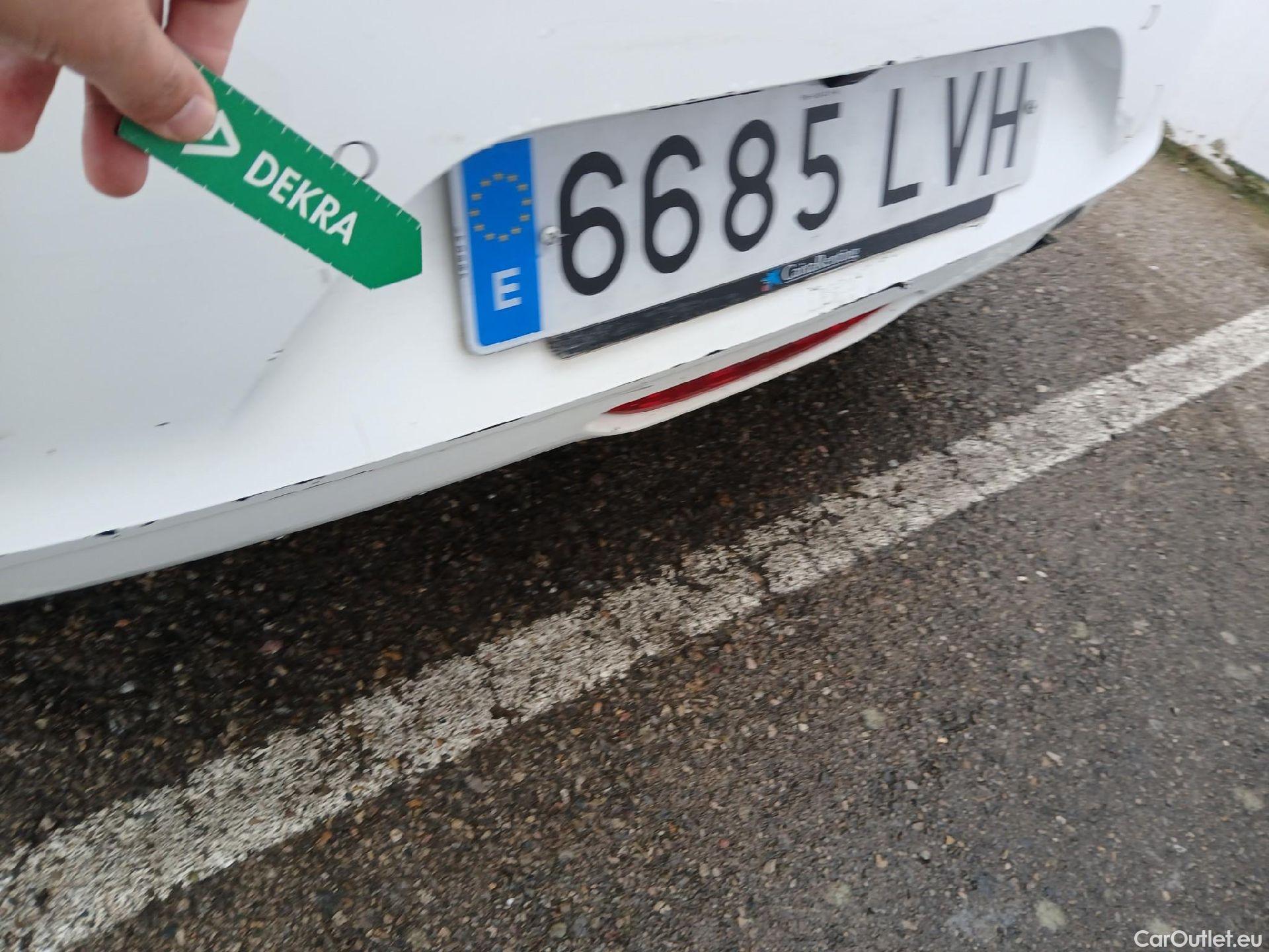  Opel  Corsa OPEL  1.2T XHL 74kW (100CV) Elegance #25