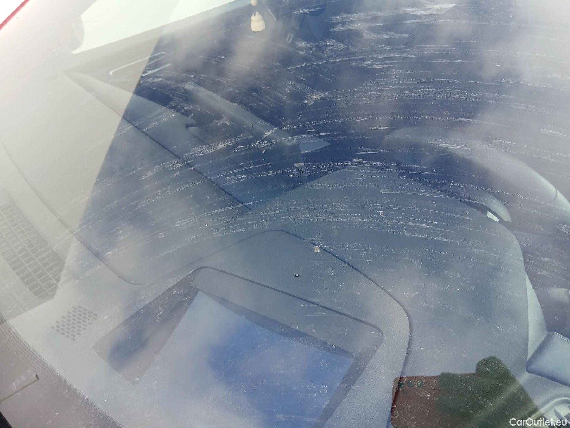  Nissan  Qashqai NISSAN  / 2021 / 5P / todoterreno DIG-T 116kW mHEV Xtronic Tekna #23