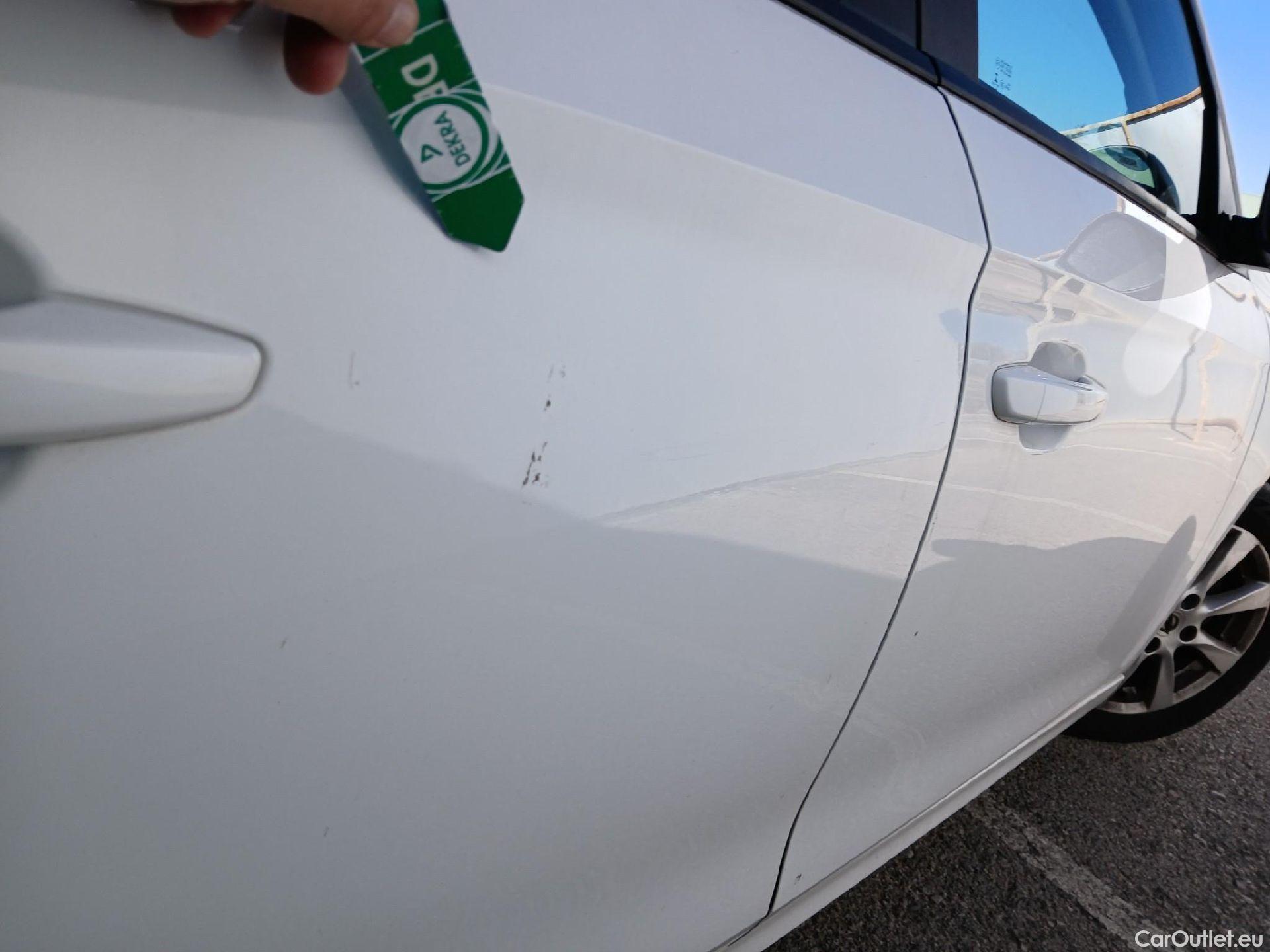  Opel  Corsa OPEL  / 2019 / 5P / berlina con portón 1.2 XEL 55kW (75CV) Edition #17