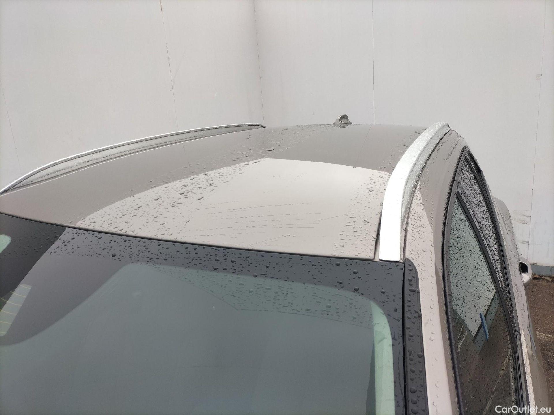  Volvo  XC 40 VOLVO XC40 / 2017 / 5P / todoterreno 1.5 T3 Momentum Pro Auto #5