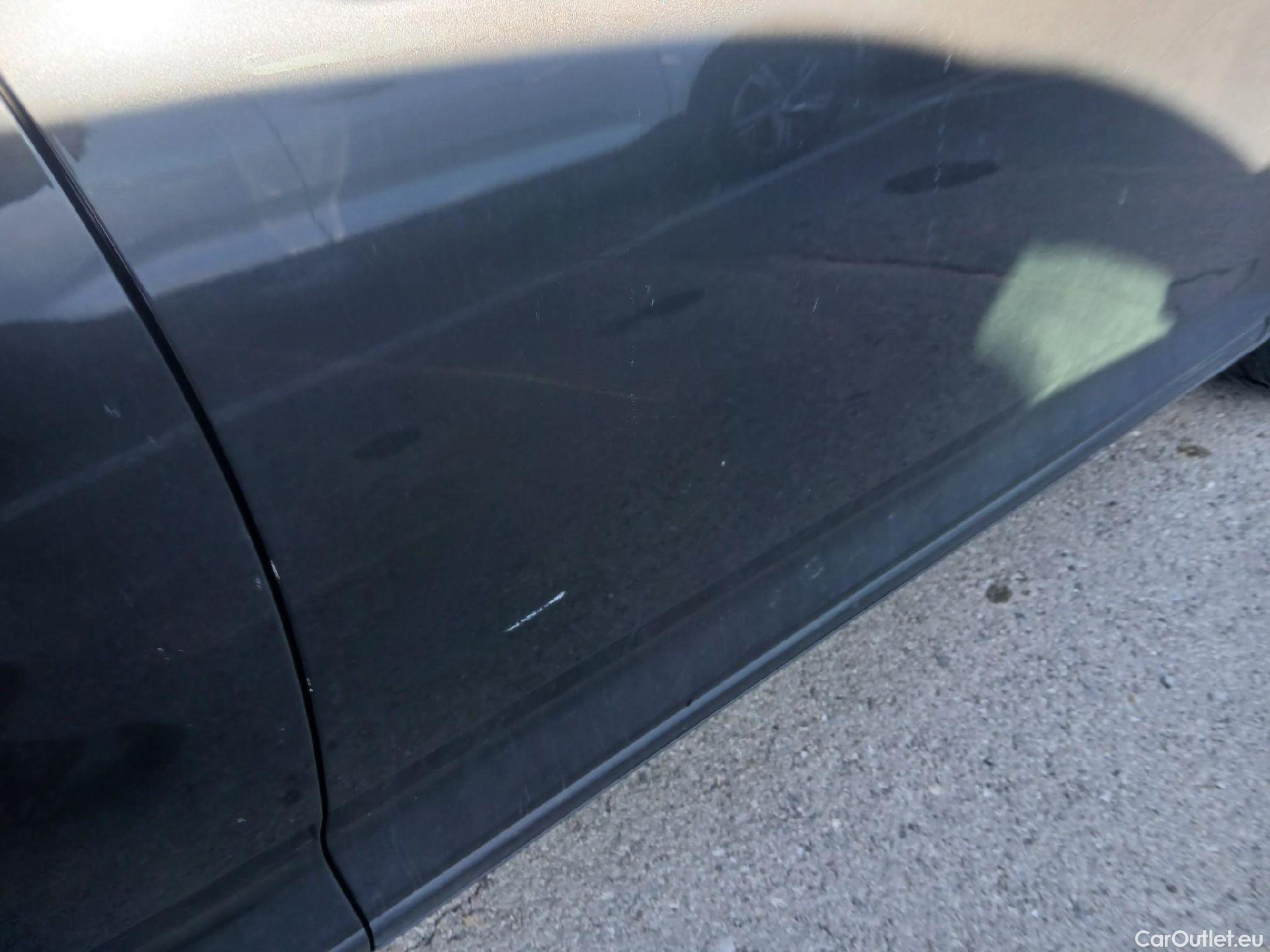  Volkswagen  Passat VOLKSWAGEN  / 2019 / 4P / sedán Executive 2.0 TDI 110kW (150CV) DSG #14