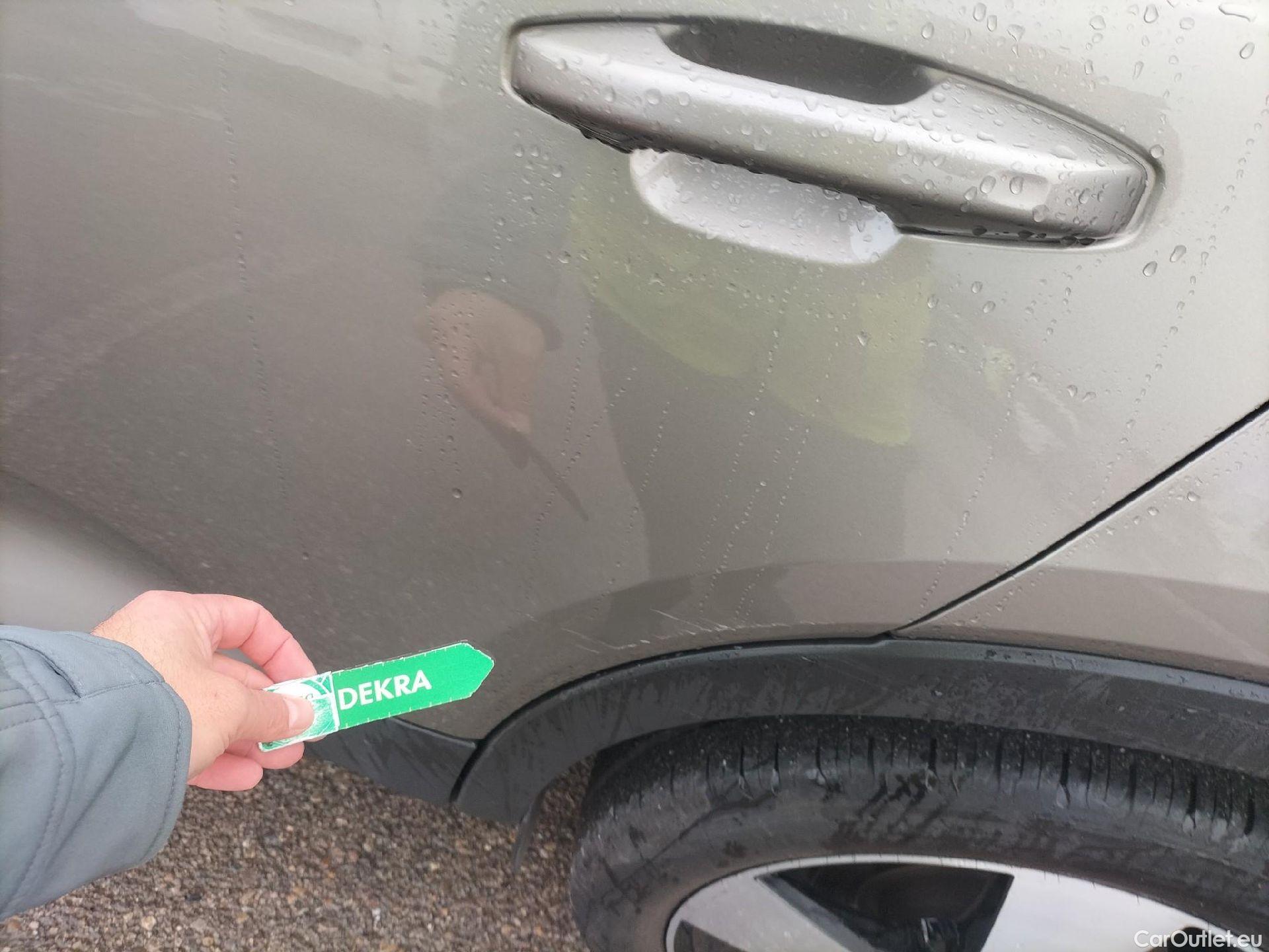  Volvo  XC 40 VOLVO XC40 / 2017 / 5P / todoterreno 1.5 T3 Momentum Pro Auto #8