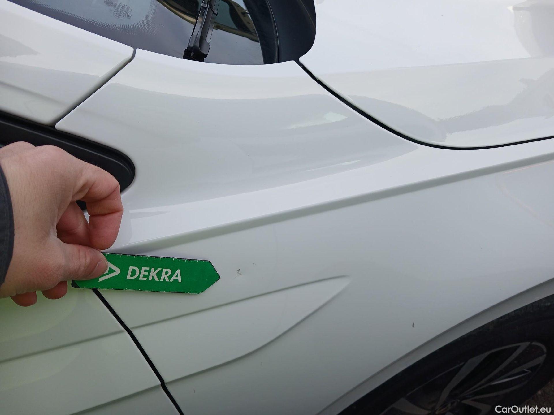  Volkswagen  Polo VOLKSWAGEN  / 2021 / 5P / berlina con portón Life 1.0 TSI 70kW (95CV) #23