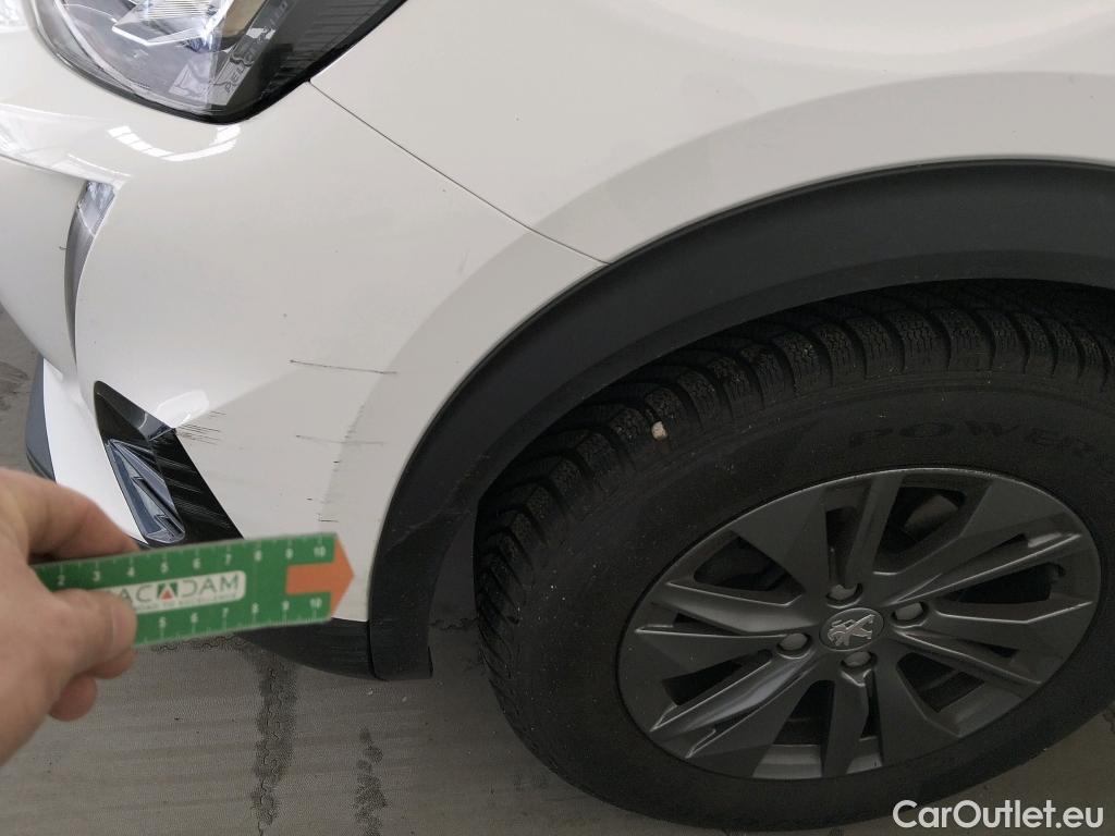  Peugeot  2008 PEUGEOT  / 2019 / 5P / todoterreno Active Pack BlueHDI 81kW (110CV) #18