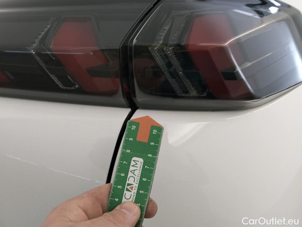  Peugeot  2008 PEUGEOT  / 2019 / 5P / todoterreno Active Pack BlueHDI 81kW (110CV) #2