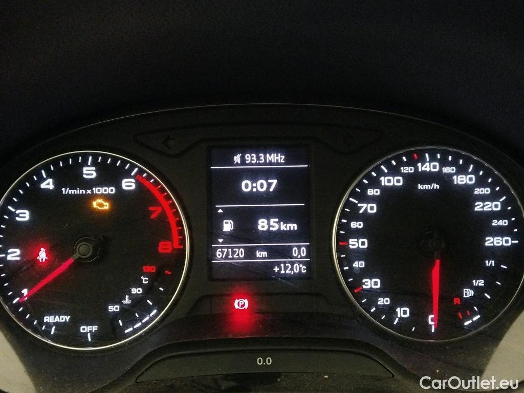  Audi  Q2 AUDI  / 2016 / 5P / todoterreno Advanced 30 TFSI 85kW (116CV) #20