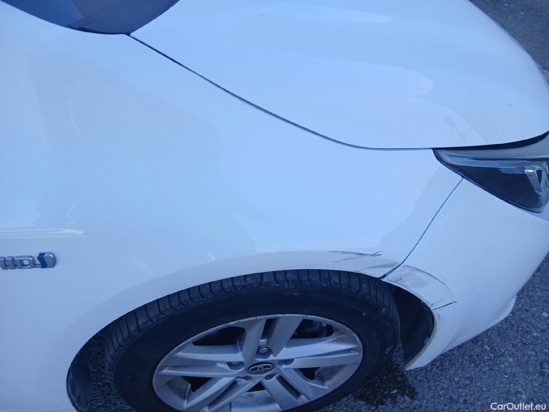  Toyota  Corolla TOYOTA  1.8 125H ACTIVE TECH E-CVT #15