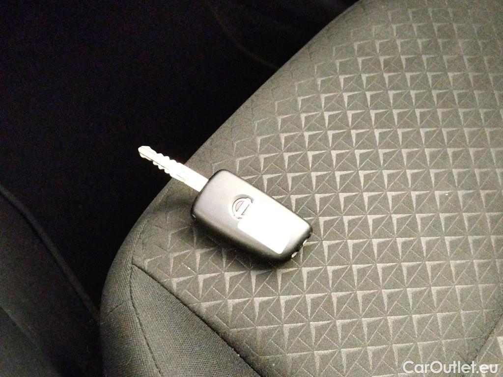  Nissan  Juke NISSAN  / 2019 / 5P / crossover DIG-T 84 kW (114 CV) DCT 7 Vel. Acenta #2