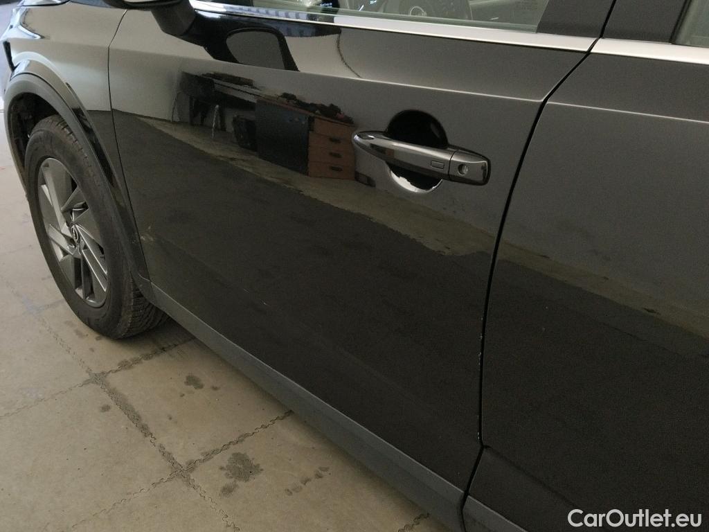  Nissan  Qashqai NISSAN  / 2021 / 5P / todoterreno DIG-T 103kW (140CV) mHEV 4x2 Acenta #11