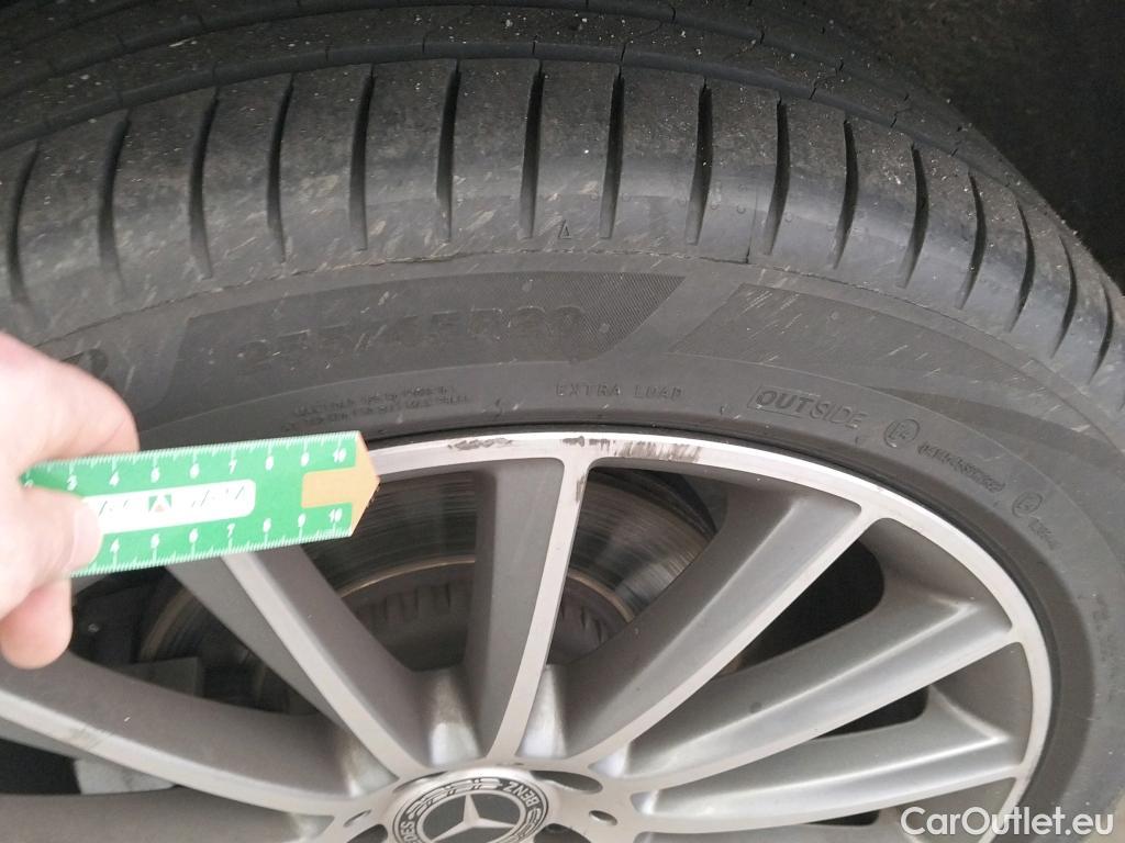  Mercedes  G-Klasee MERCEDES-BENZ Clase GLC / 2019 / 5P / todoterreno GLC 220 d 4MATIC #8