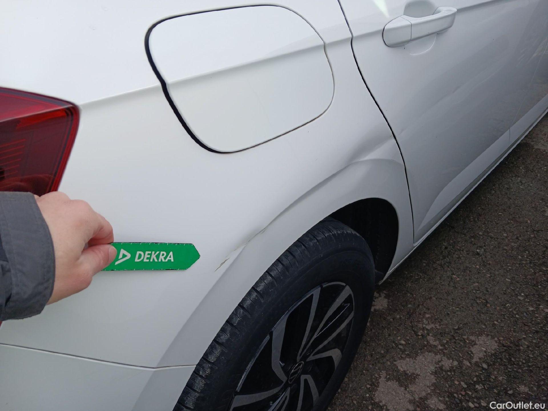  Volkswagen  Polo VOLKSWAGEN  / 2021 / 5P / berlina con portón Life 1.0 TSI 70kW (95CV) #17