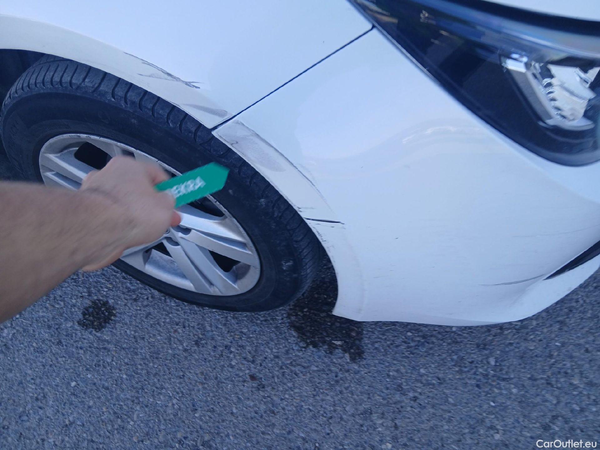  Toyota  Corolla TOYOTA  1.8 125H ACTIVE TECH E-CVT #2