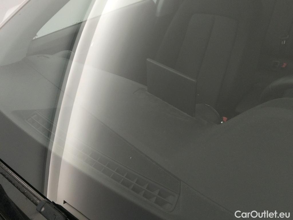  Audi  Q2 AUDI  / 2016 / 5P / todoterreno Advanced 30 TFSI 85kW (116CV) #11