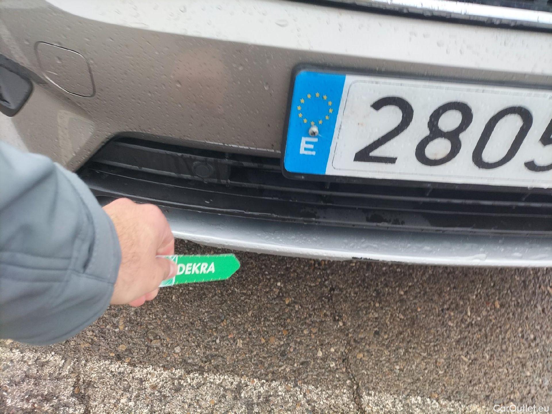  Volvo  XC 40 VOLVO XC40 / 2017 / 5P / todoterreno 1.5 T3 Momentum Pro Auto #1