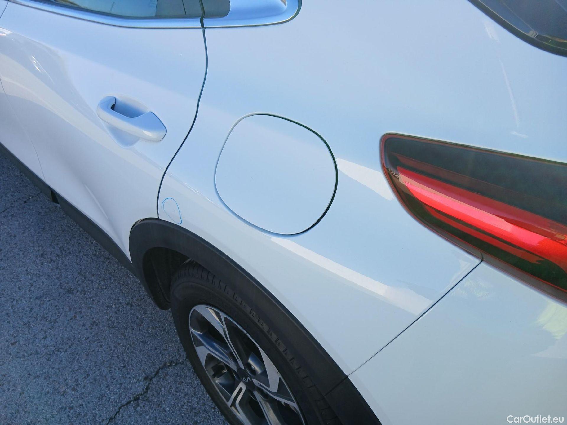  KIA  XCeed KIA  / 2019 / 5P / todoterreno 1.0 T-GDi Drive 88kW (120CV) #20