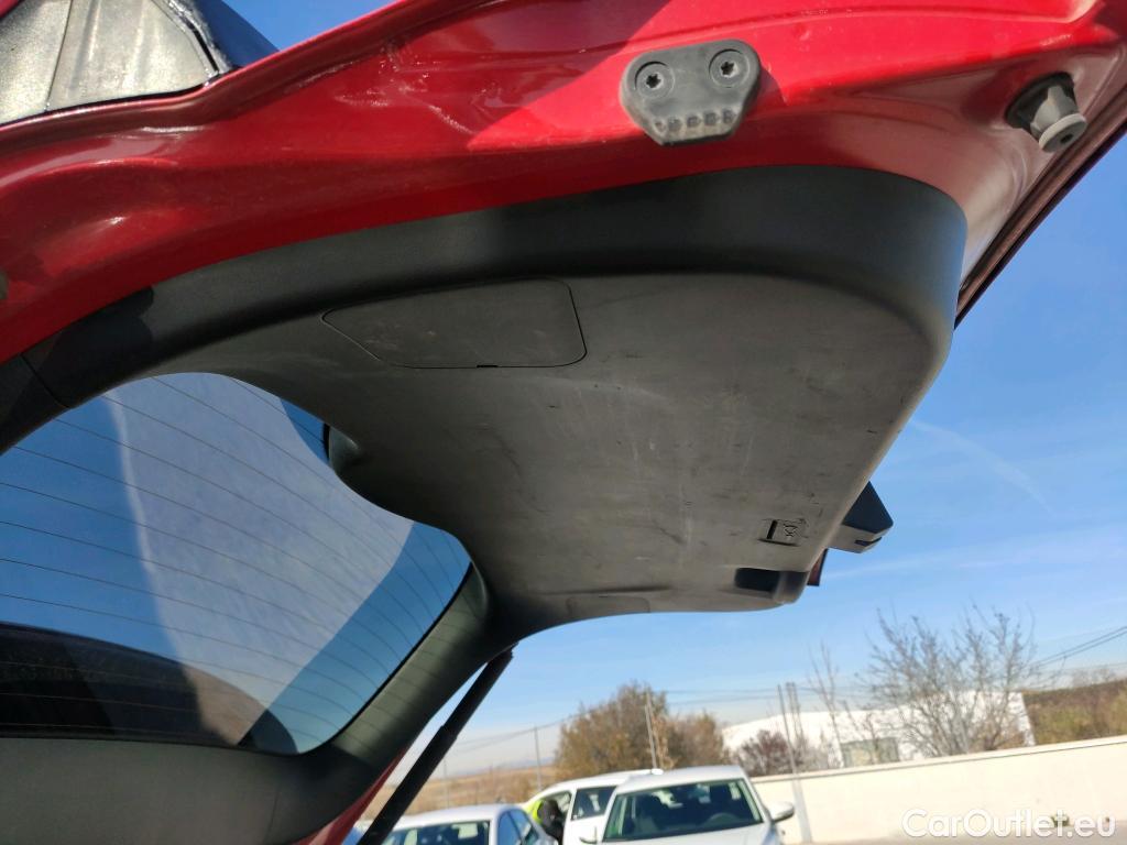  Hyundai  Tucson HYUNDAI  / 2020 / 5P / todoterreno 1.6 CRDI 100kW (136CV) 48V Tecno DCT 2C #14