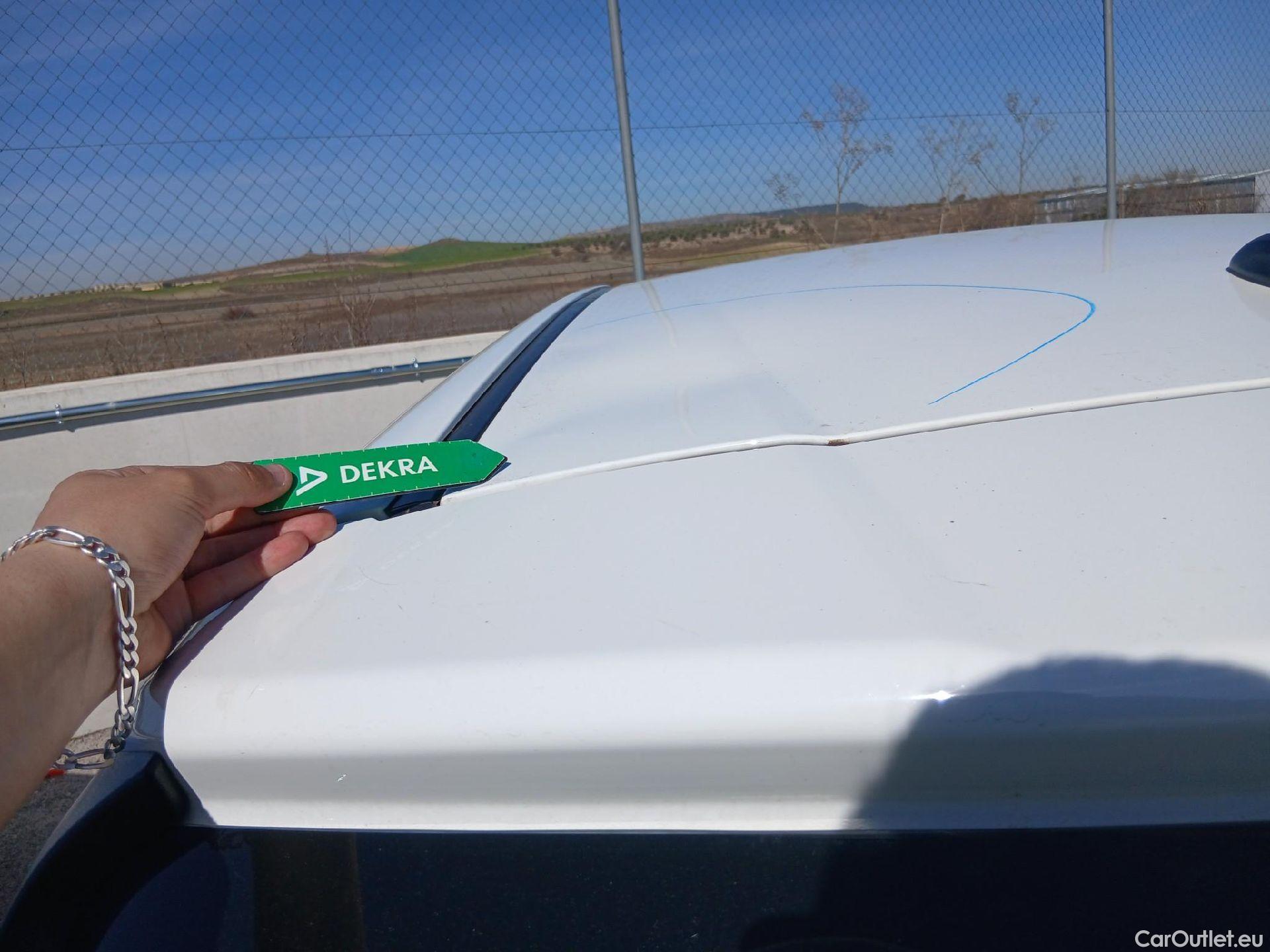  Hyundai  i20 HYUNDAI  / 2020 / 5P / berlina con portón 1.0 TGDI 74kW (100CV) 48V Essence #29