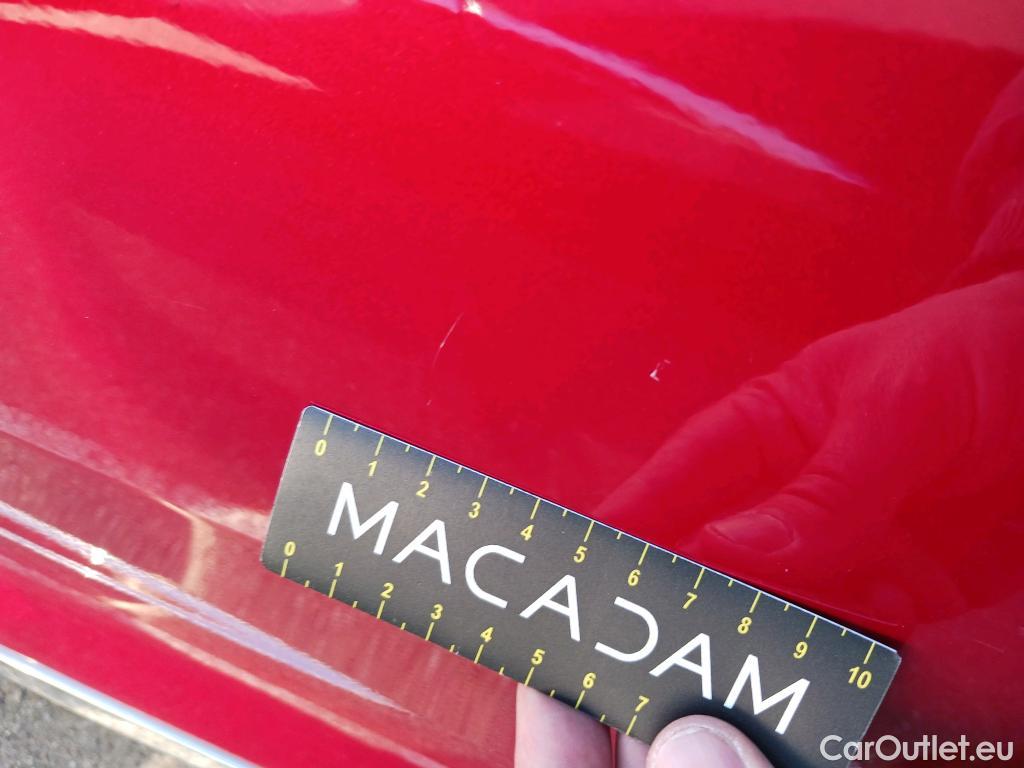  KIA  Niro KIA  / 2019 / 5P / crossover 1.6 GDi PHEV 104kW (141CV) Drive #27