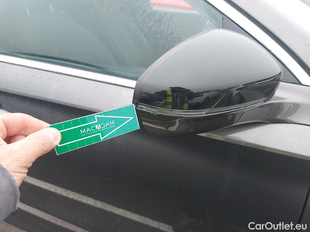  DS  DS7 DS DS 7 Crossback / 2017 / 5P / todoterreno BlueHDi DE 96kW (130CV) Auto. CHIC (AC) #46