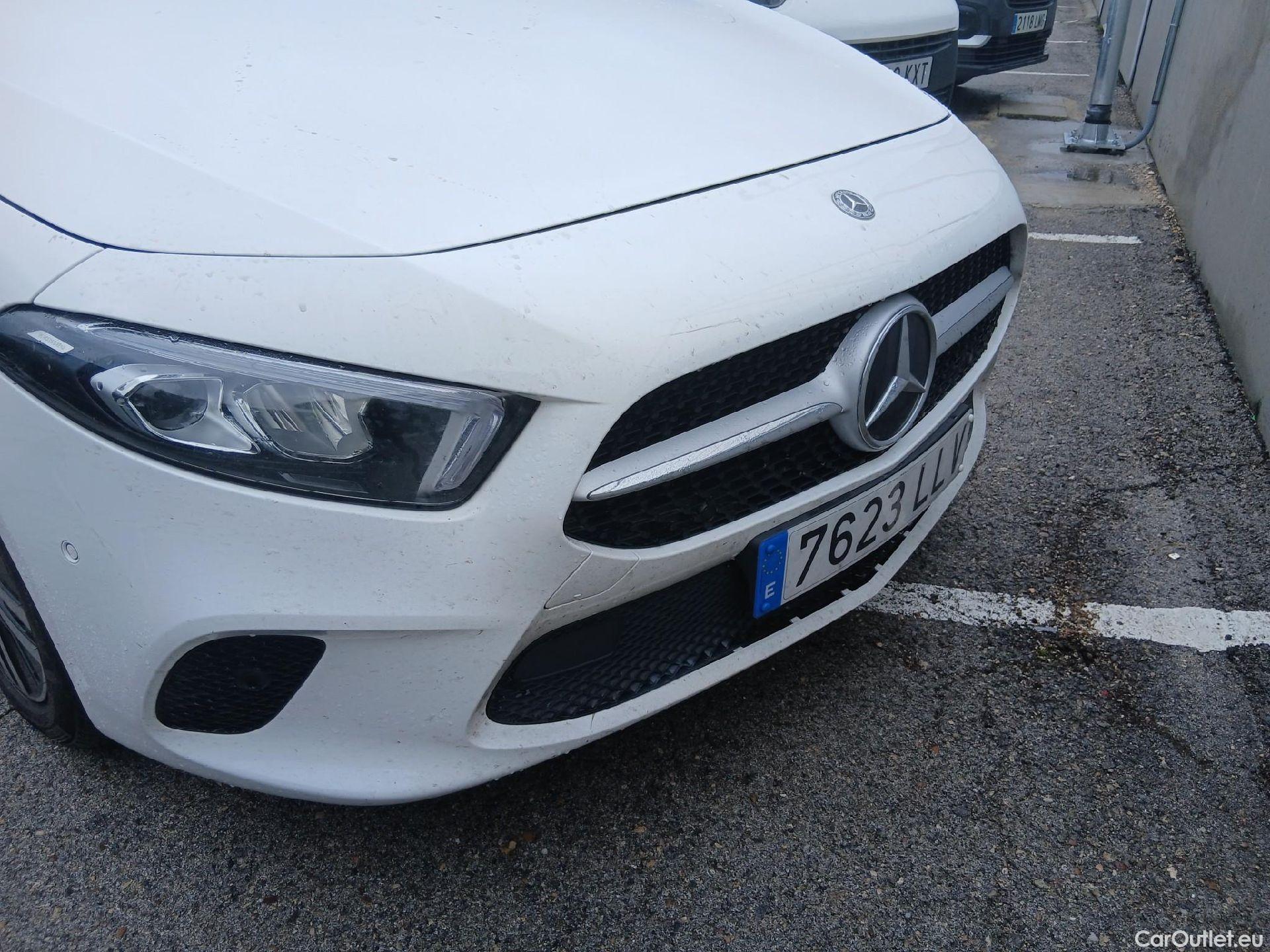  Mercedes  A-Klasse MERCEDES-BENZ Clase A / 2018 / 5P / berlina con portón A 250 e #6