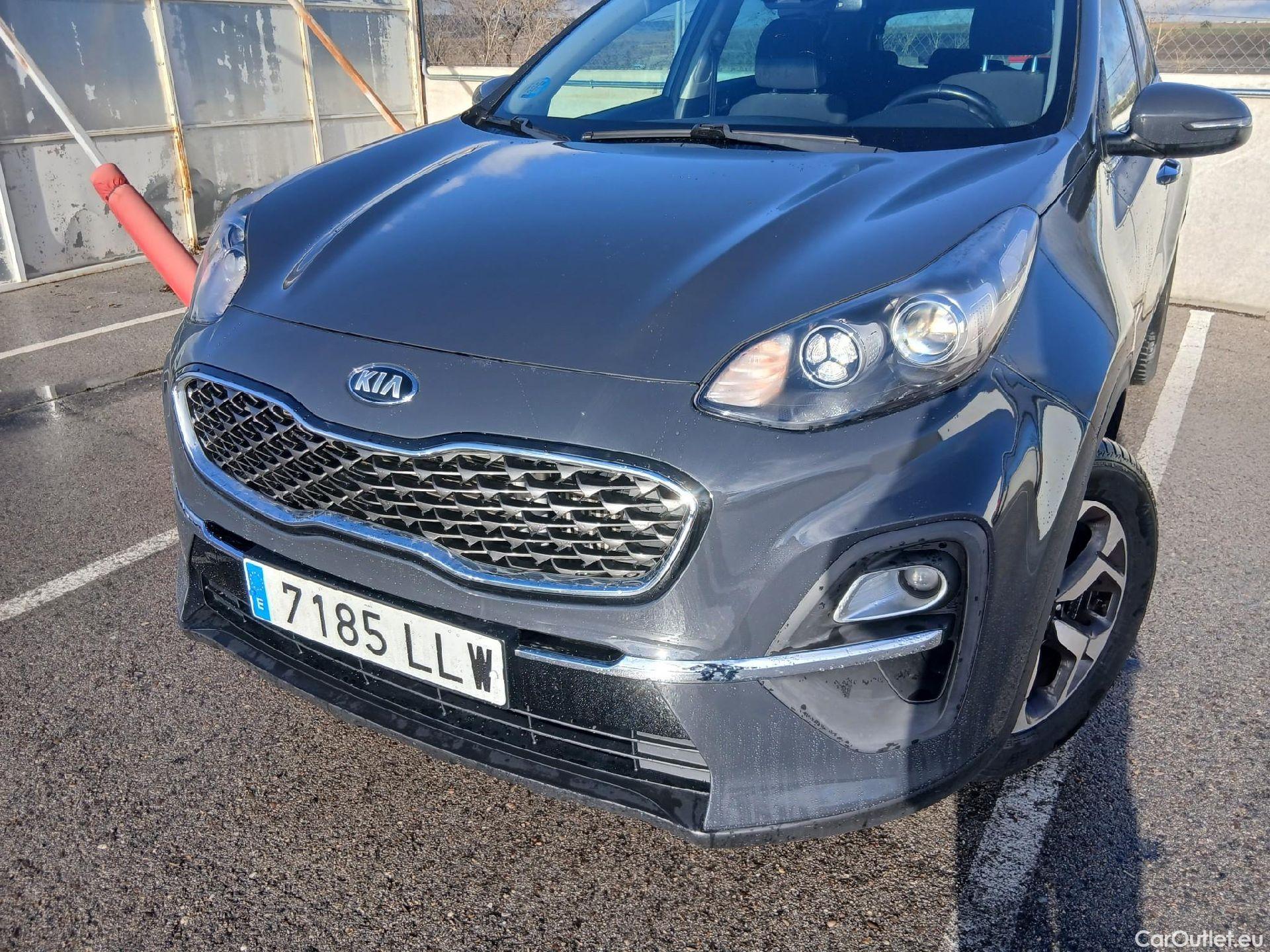  KIA  Sportage KIA  1.6MHEV Drive 100kW(136CV) 4x2(Crist Tintados)(CX) #7