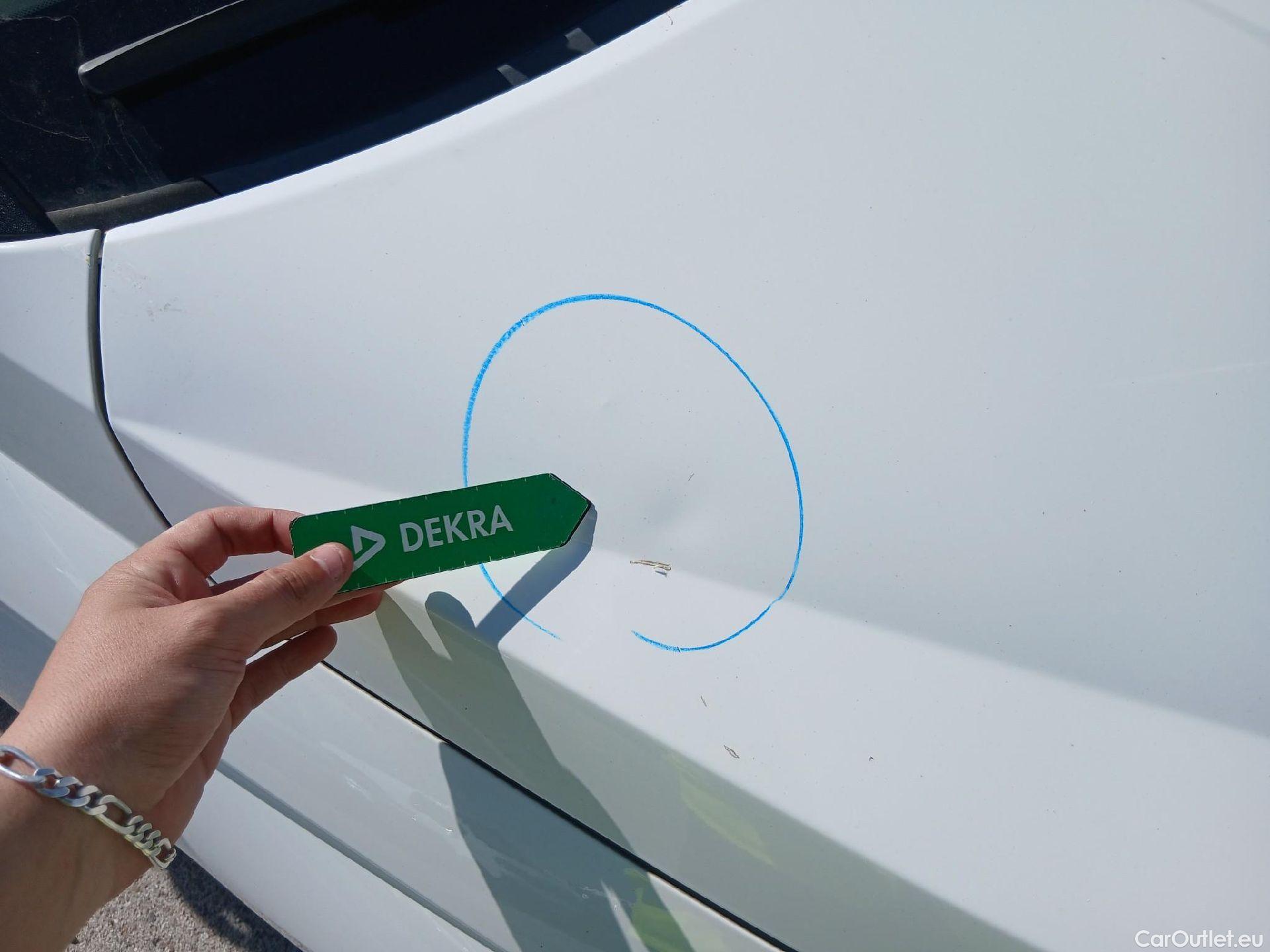  Hyundai  i20 HYUNDAI  / 2020 / 5P / berlina con portón 1.0 TGDI 74kW (100CV) 48V Essence #12