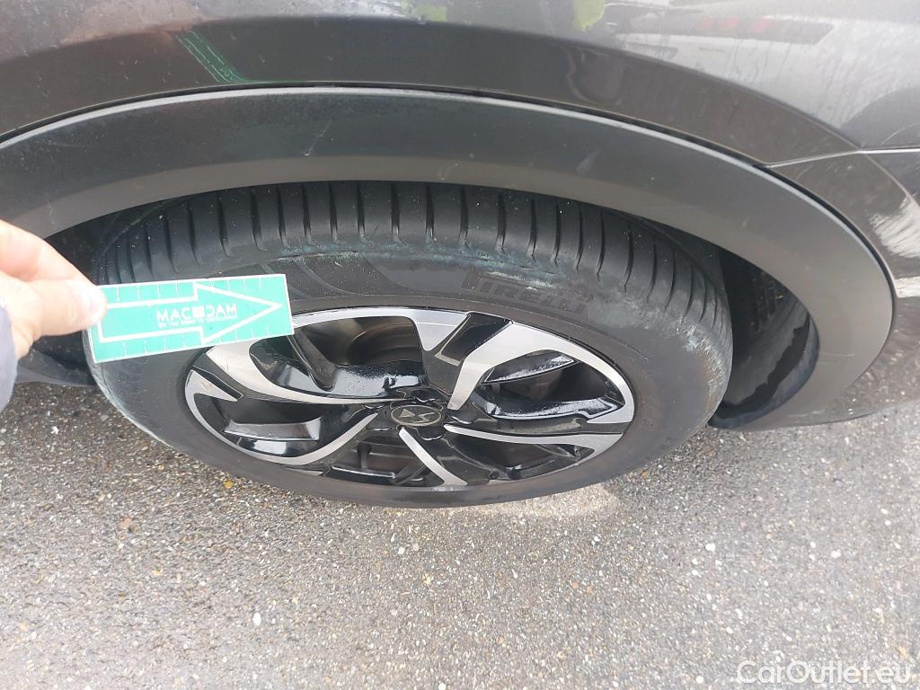  DS  DS7 DS DS 7 Crossback / 2017 / 5P / todoterreno BlueHDi DE 96kW (130CV) Auto. CHIC (AC) #12