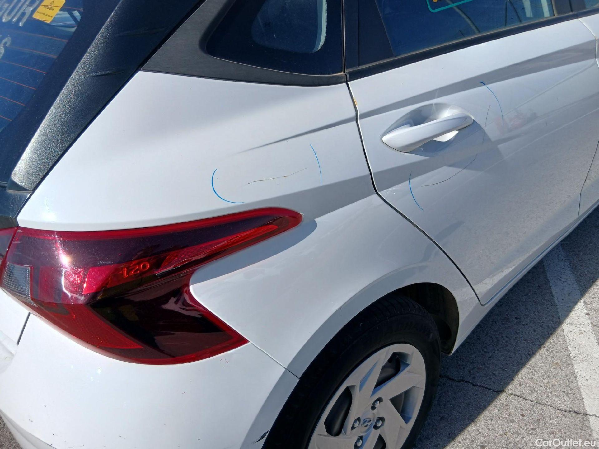  Hyundai  i20 HYUNDAI  / 2020 / 5P / berlina con portón 1.0 TGDI 74kW (100CV) 48V Essence #30