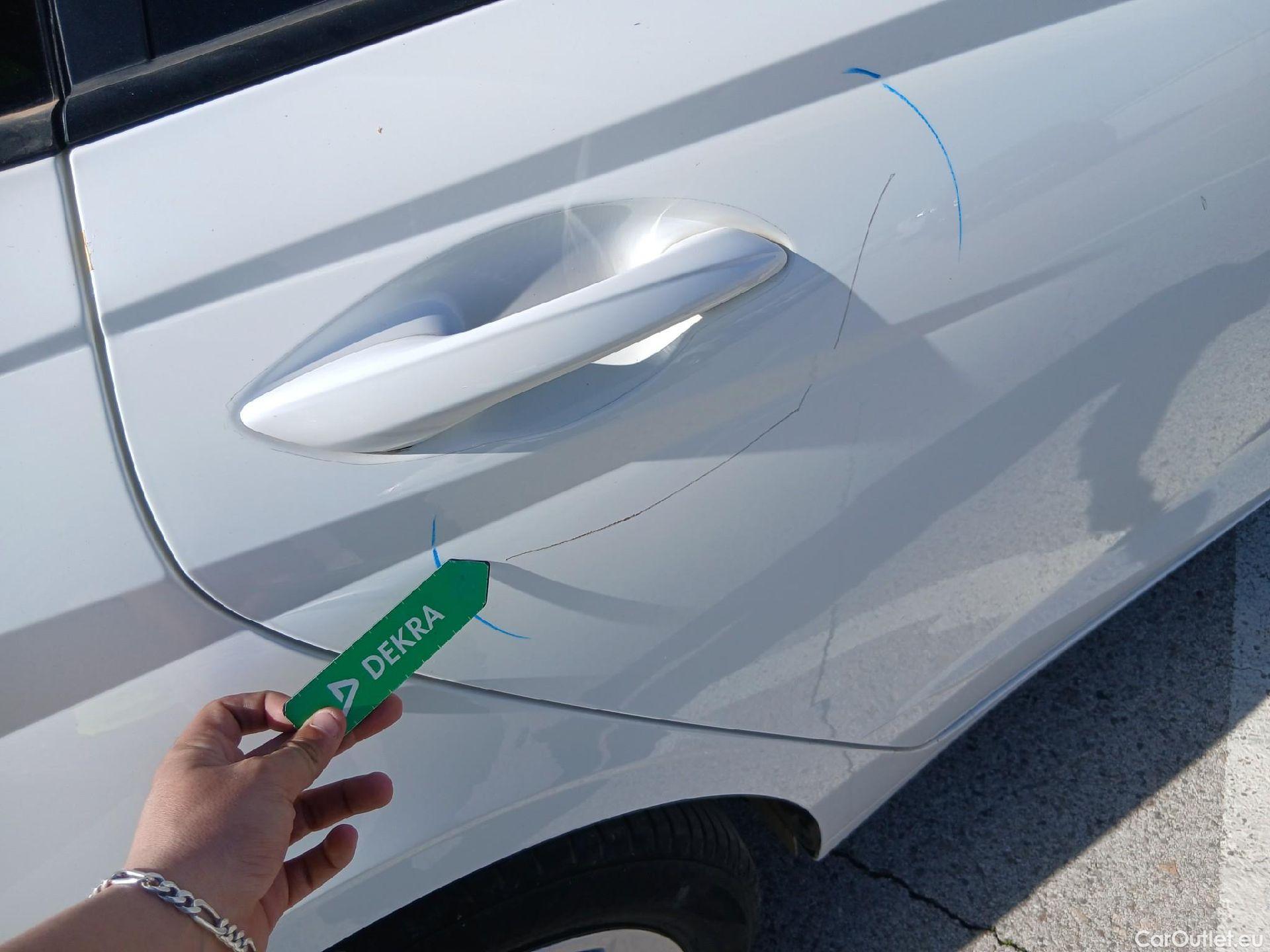  Hyundai  i20 HYUNDAI  / 2020 / 5P / berlina con portón 1.0 TGDI 74kW (100CV) 48V Essence #33