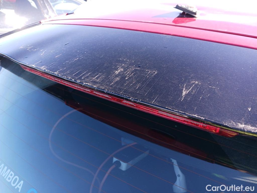  KIA  Niro KIA  / 2019 / 5P / crossover 1.6 GDi PHEV 104kW (141CV) Drive #22