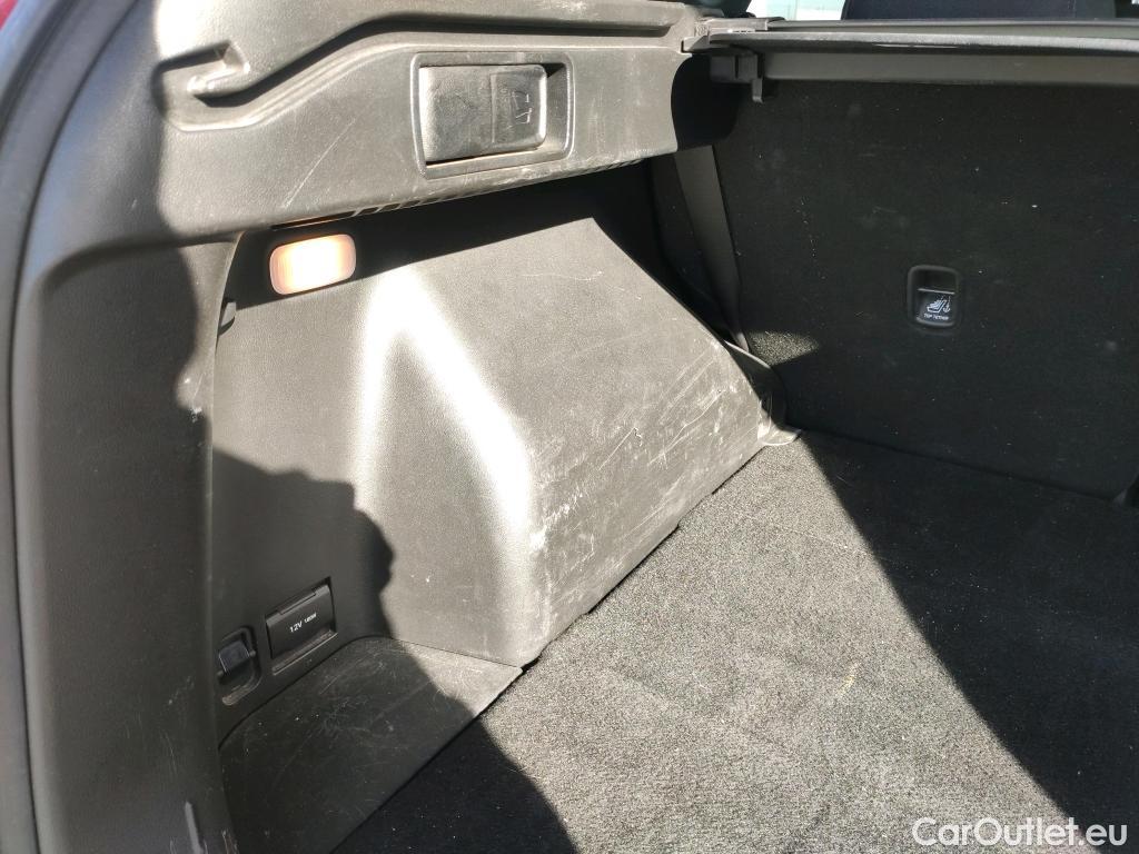  Hyundai  Tucson HYUNDAI  / 2020 / 5P / todoterreno 1.6 CRDI 100kW (136CV) 48V Tecno DCT 2C #16