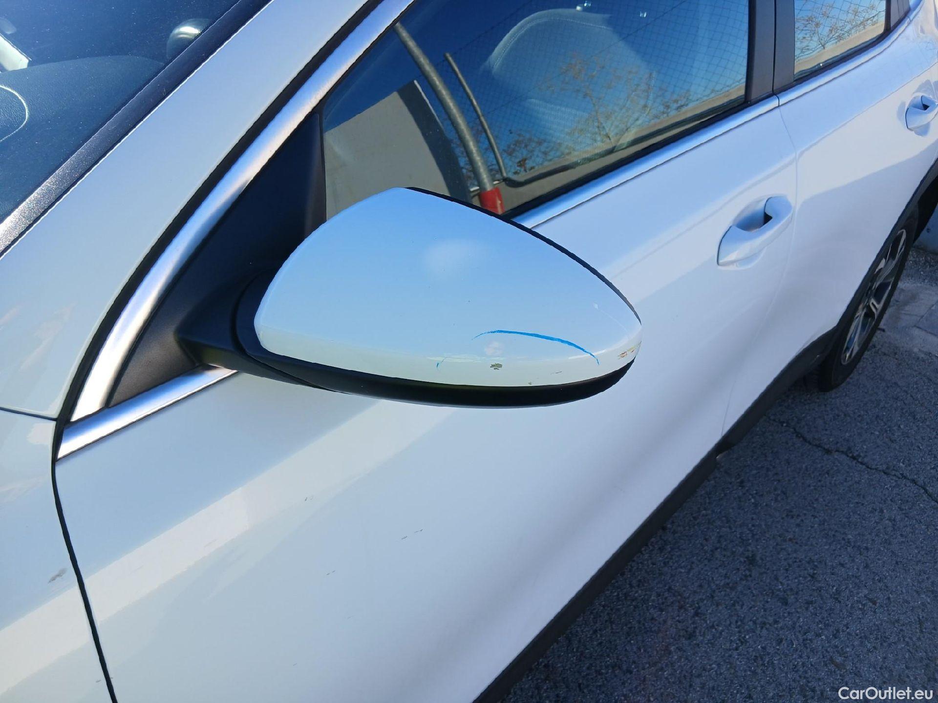  KIA  XCeed KIA  / 2019 / 5P / todoterreno 1.0 T-GDi Drive 88kW (120CV) #18