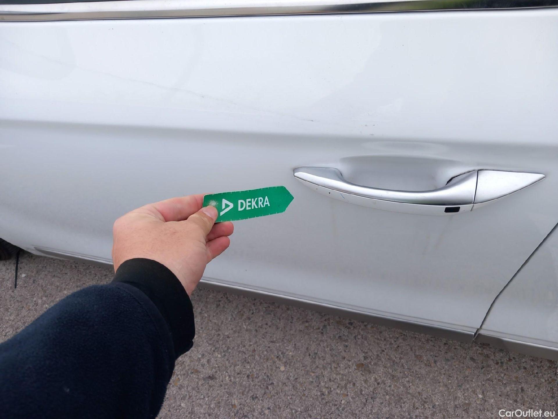  Hyundai   Ioniq HYUNDAI / 2019 / 5P / berlina con portón 1.6 GDI PHEV Tecno DCT #6