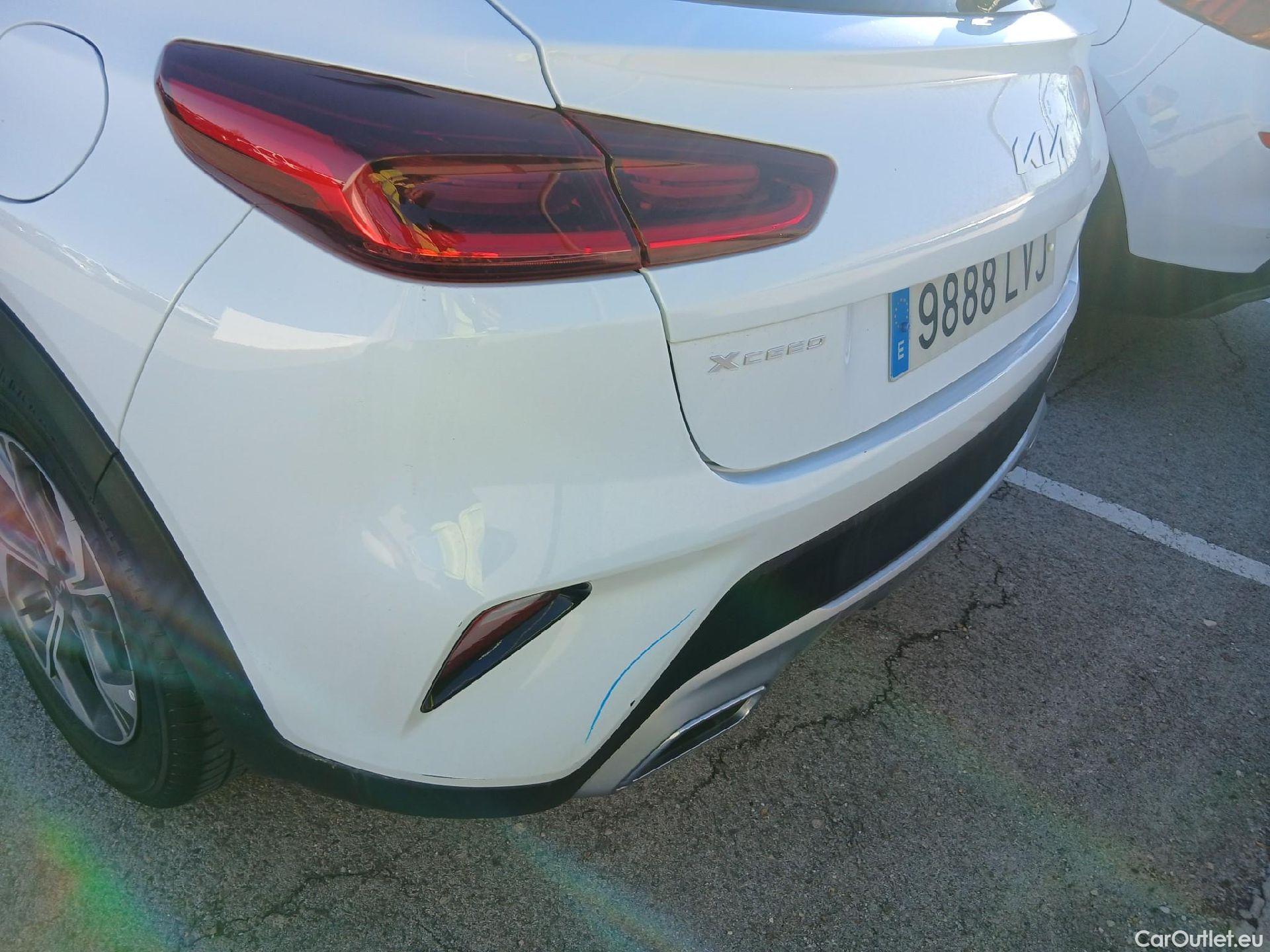  KIA  XCeed KIA  / 2019 / 5P / todoterreno 1.0 T-GDi Drive 88kW (120CV) #21