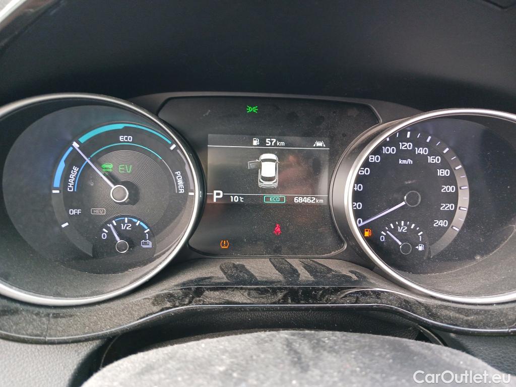  KIA  XCeed KIA  1.6 GDi PHEV 104kW (141CV) eDrive (AC) #47