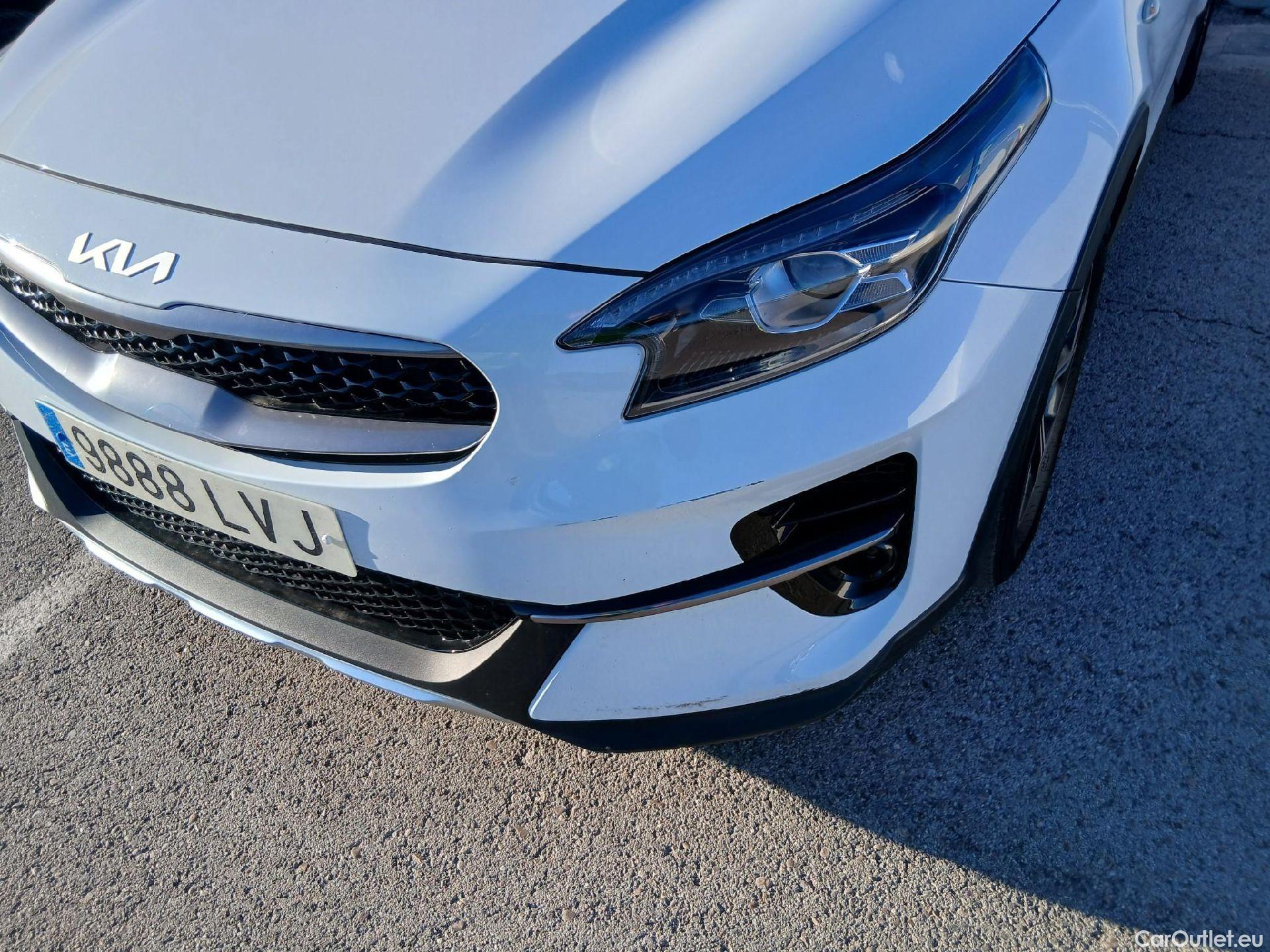  KIA  XCeed KIA  / 2019 / 5P / todoterreno 1.0 T-GDi Drive 88kW (120CV) #15