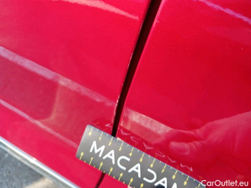  KIA  Niro KIA  / 2019 / 5P / crossover 1.6 GDi PHEV 104kW (141CV) Drive #8